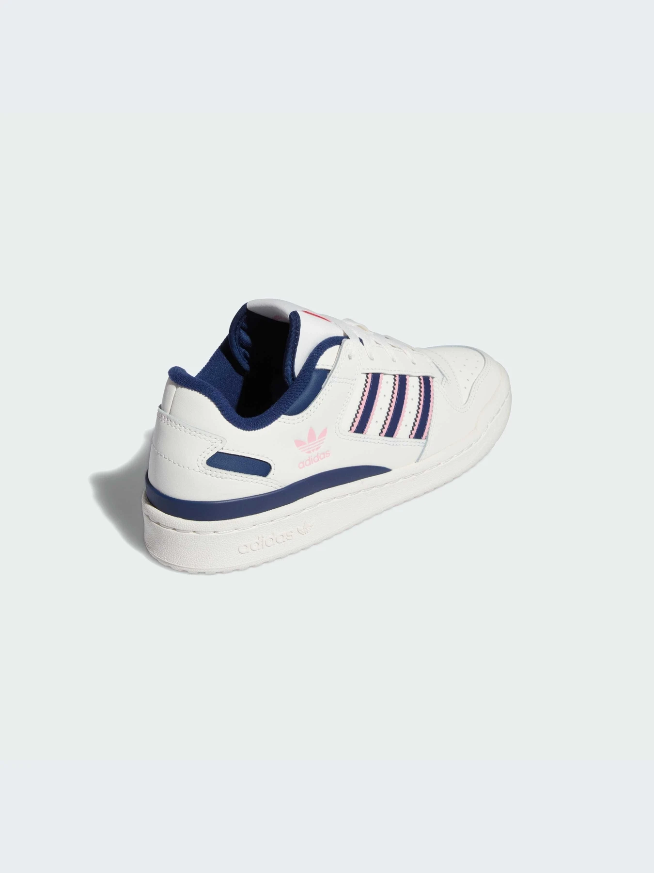 Кроссовки Adidas Forum модель IF7214-KZ Кроссовки Adidas Forum модель IF7214-KZ Фото