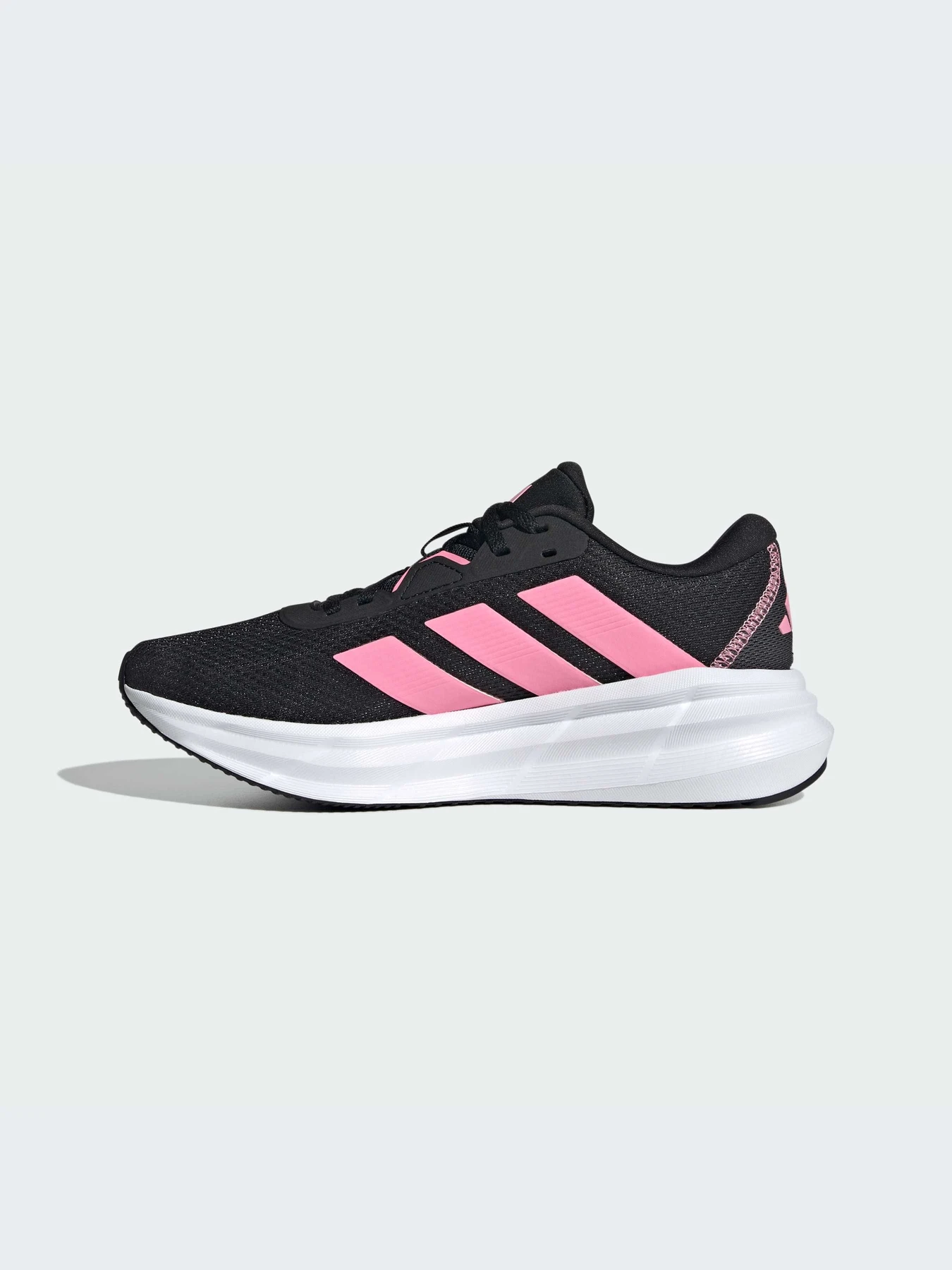 Кроссовки Adidas Galaxy модель ID8763-KZ Кроссовки Adidas Galaxy модель ID8763-KZ Фото