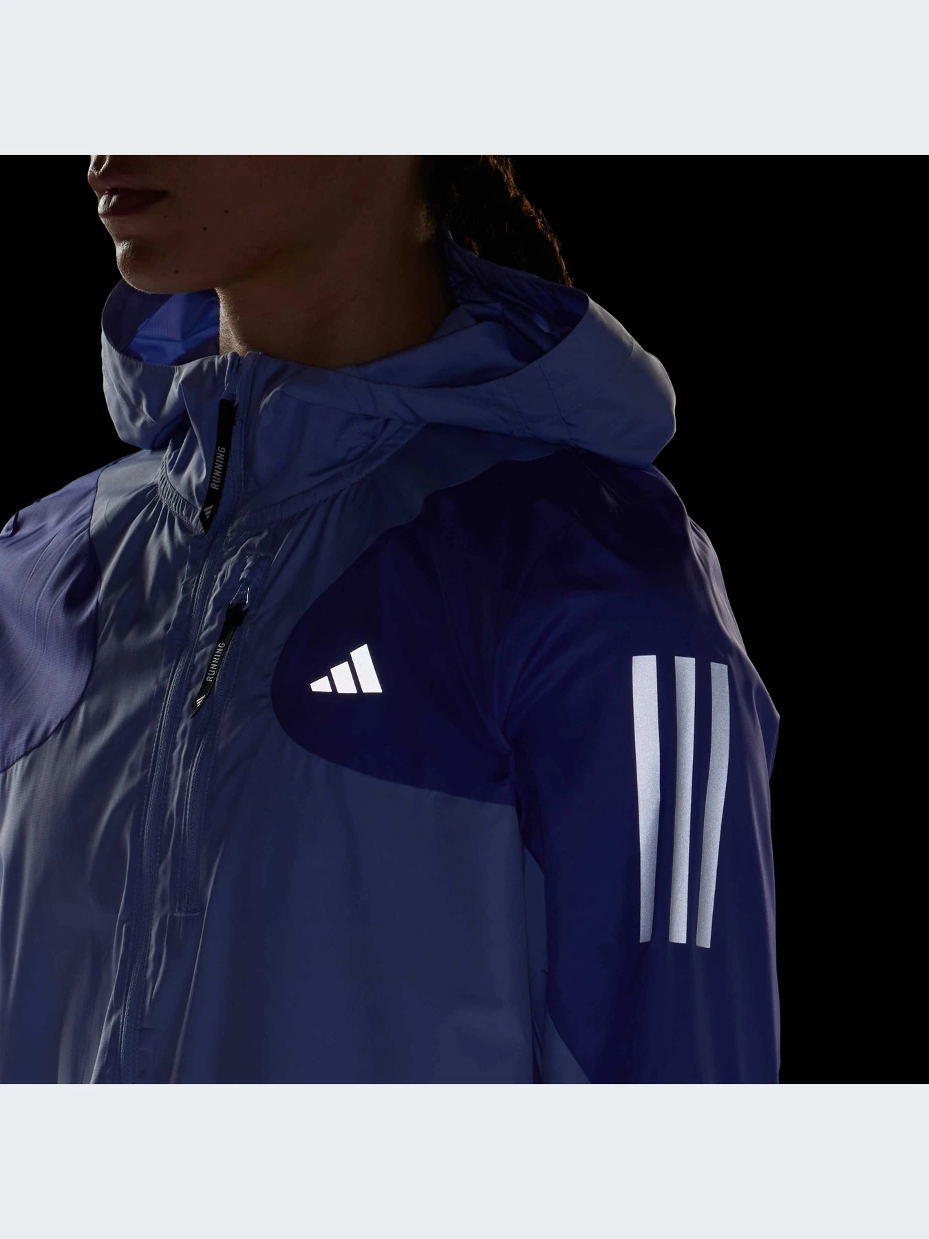 Куртки и дубленки Adidas модель IW0034-KZ Куртки и дубленки Adidas модель IW0034-KZ Фото