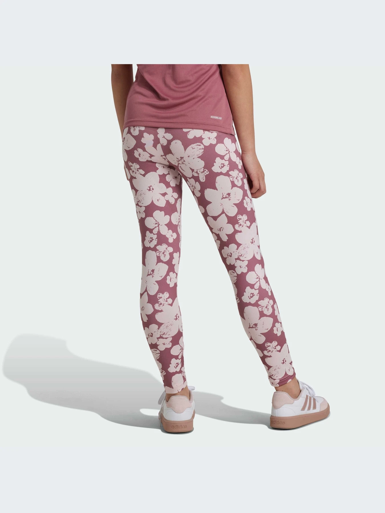 Брюки Adidas модель IW3291-KZ Брюки Adidas модель IW3291-KZ Фото