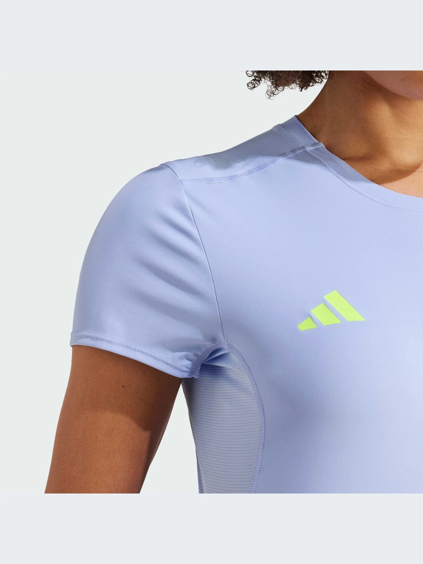 Футболки и поло Adidas модель IX2838-KZ Футболки и поло Adidas модель IX2838-KZ Фото
