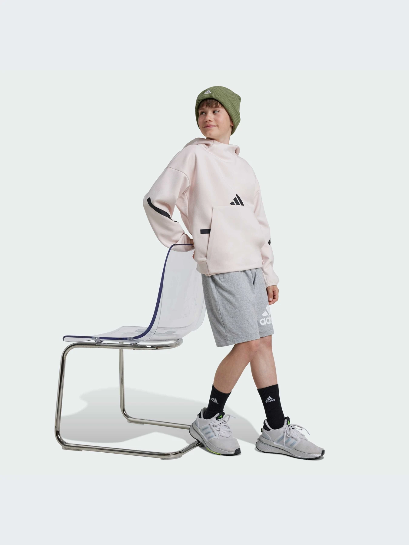 Худи и свитшоты Adidas ZNE модель JF2818-KZ Худи и свитшоты Adidas ZNE модель JF2818-KZ Фото