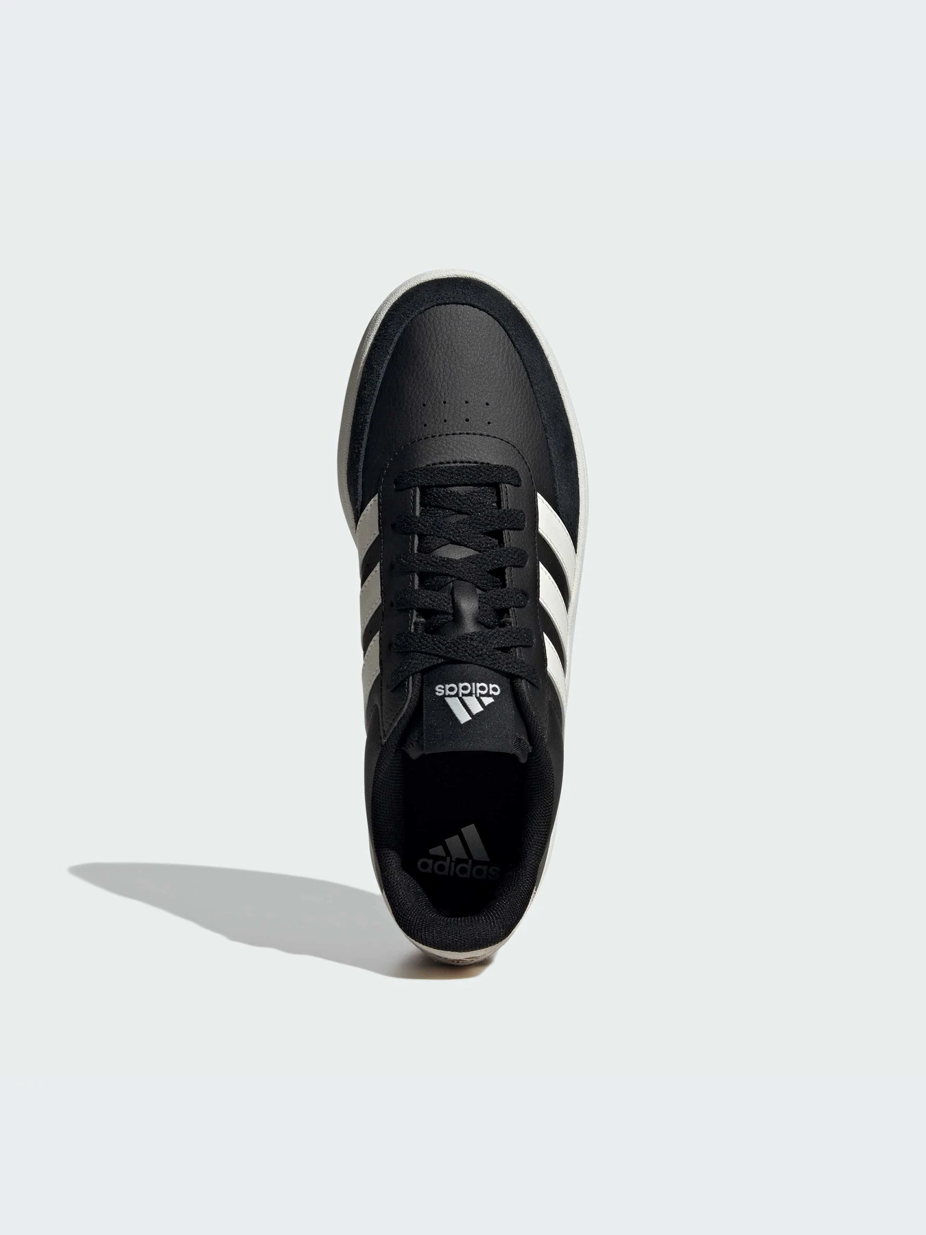 Кроссовки Adidas модель IH4739-KZ Кроссовки Adidas модель IH4739-KZ Фото