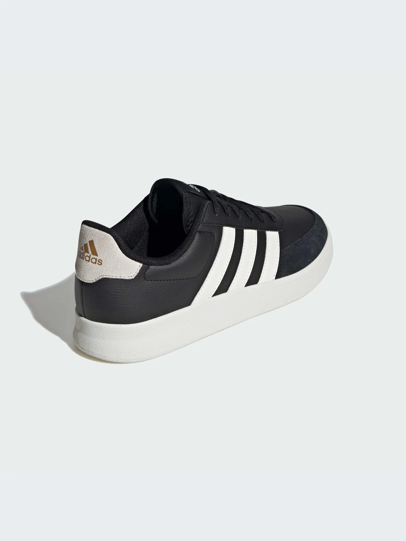 Кроссовки Adidas модель IH4739-KZ Кроссовки Adidas модель IH4739-KZ Фото