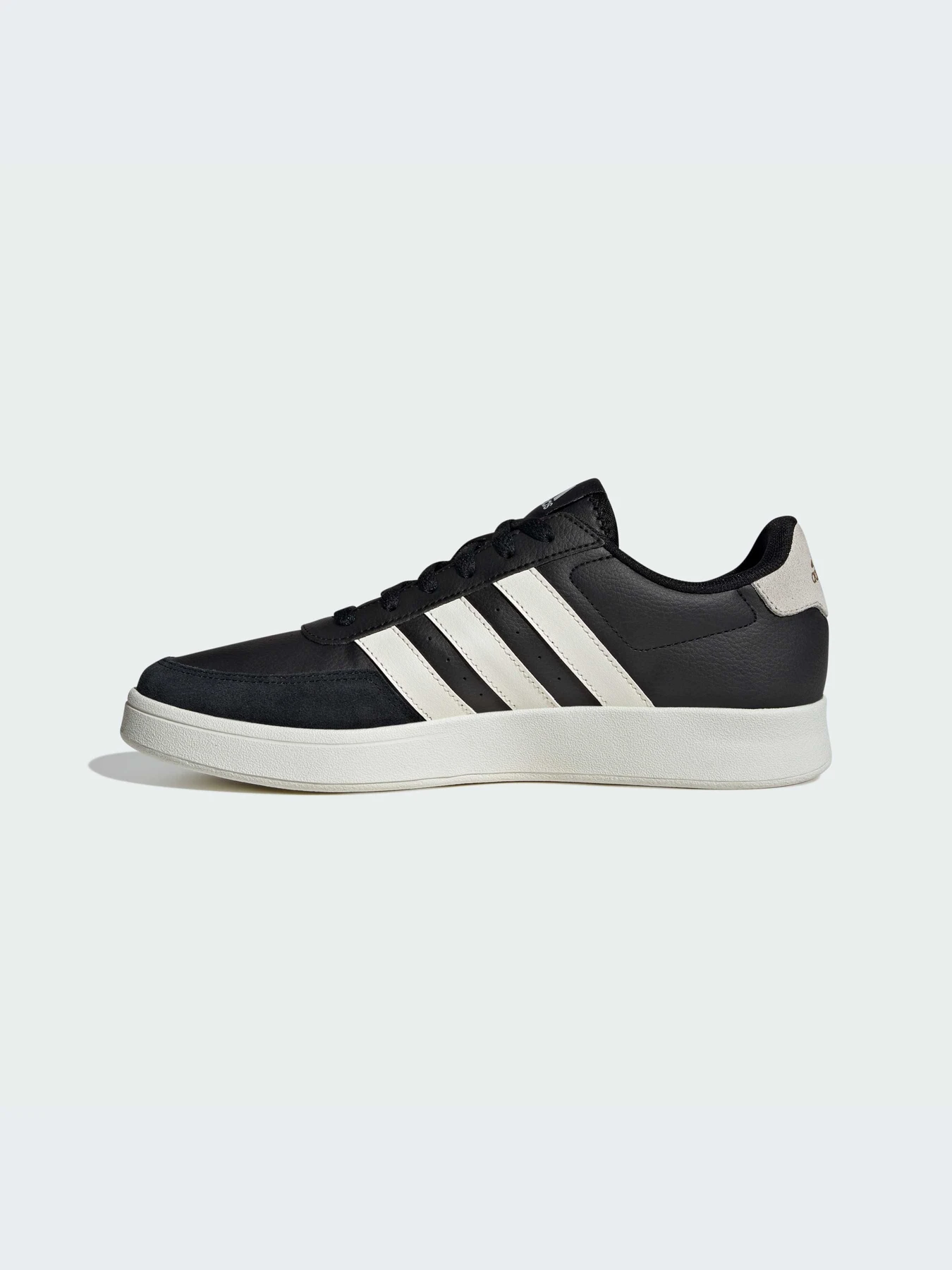 Кроссовки Adidas модель IH4739-KZ Кроссовки Adidas модель IH4739-KZ Фото