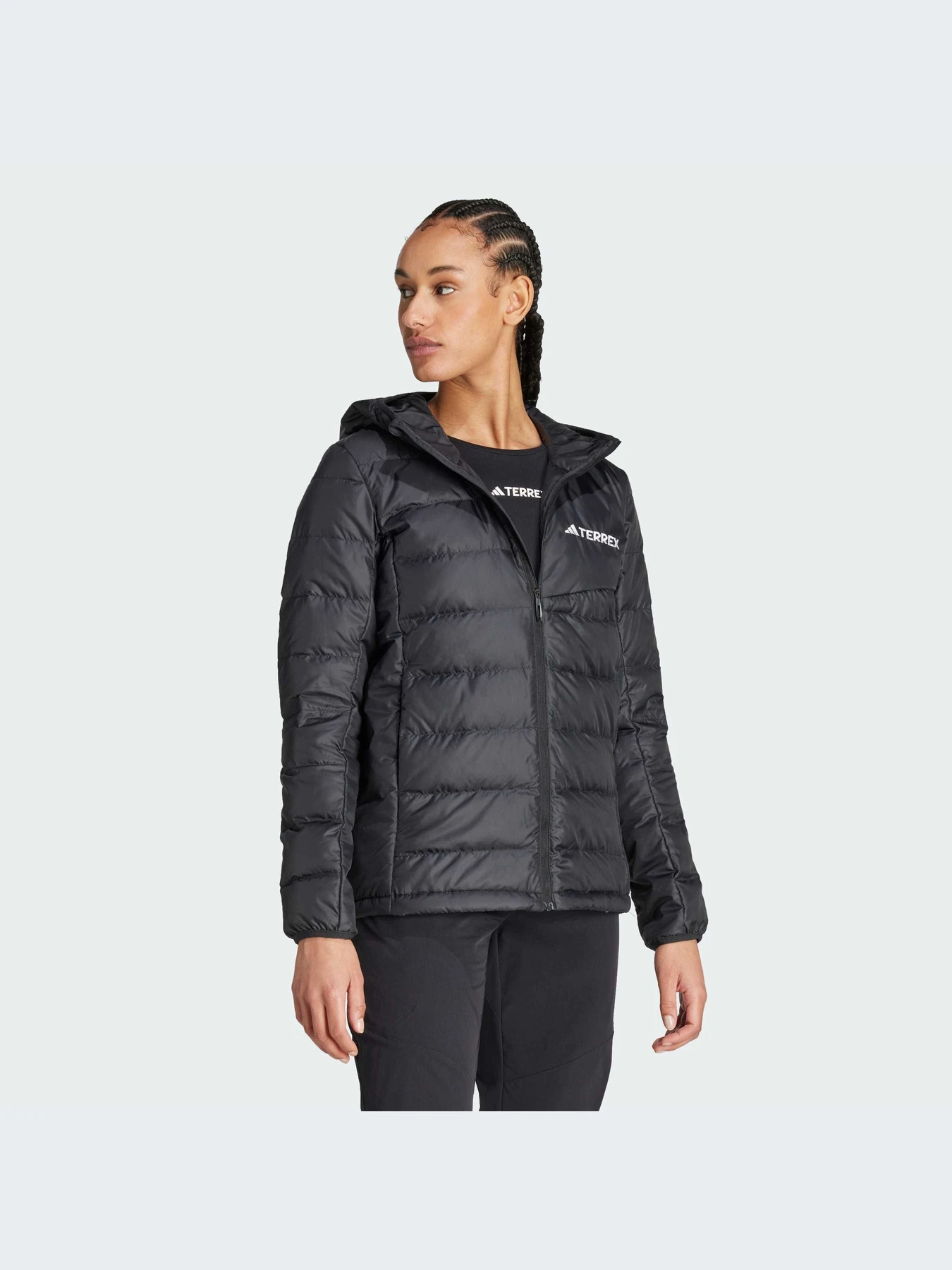 Куртки и дубленки Adidas модель JE6756-KZ Куртки и дубленки Adidas модель JE6756-KZ Фото