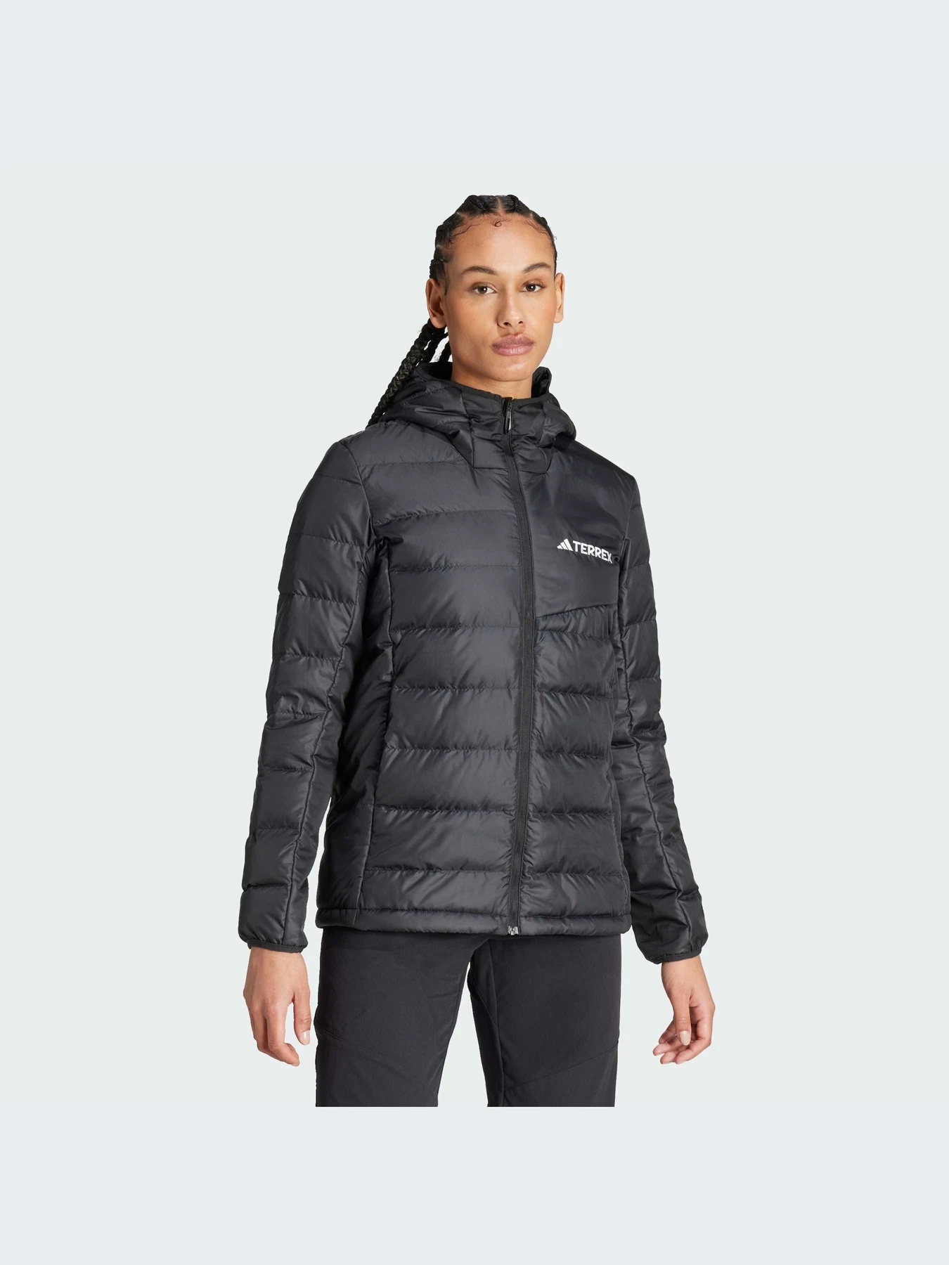 Куртки и дубленки Adidas модель JE6756-KZ Куртки и дубленки Adidas модель JE6756-KZ Фото