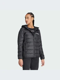 Куртки и дубленки Adidas модель JE6756-KZ Фото