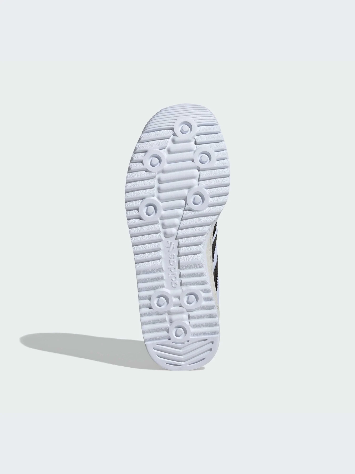 Кроссовки Adidas модель IH2981-KZ Кроссовки Adidas модель IH2981-KZ Фото