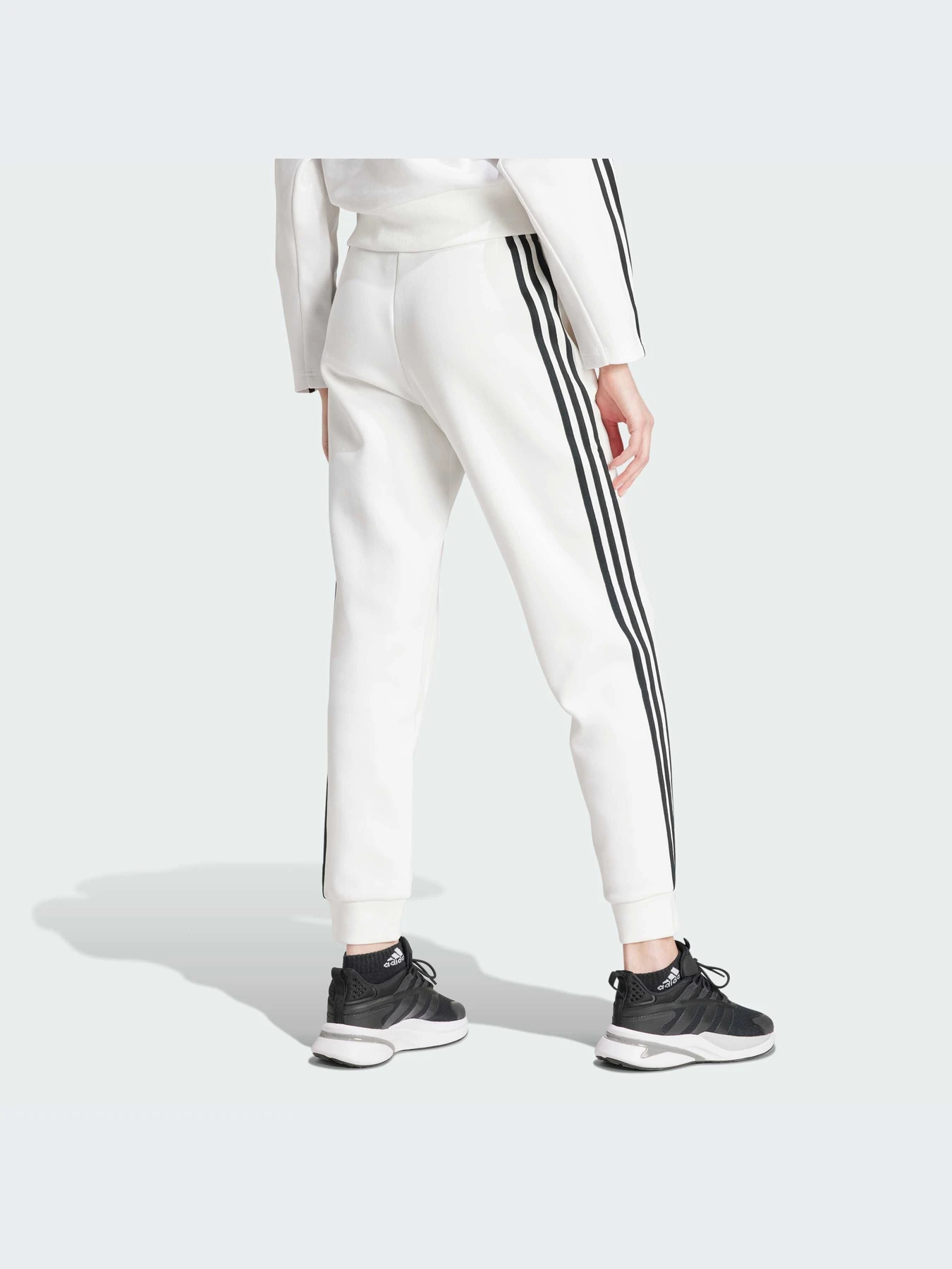 Брюки Adidas модель IY5321-KZ Брюки Adidas модель IY5321-KZ Фото