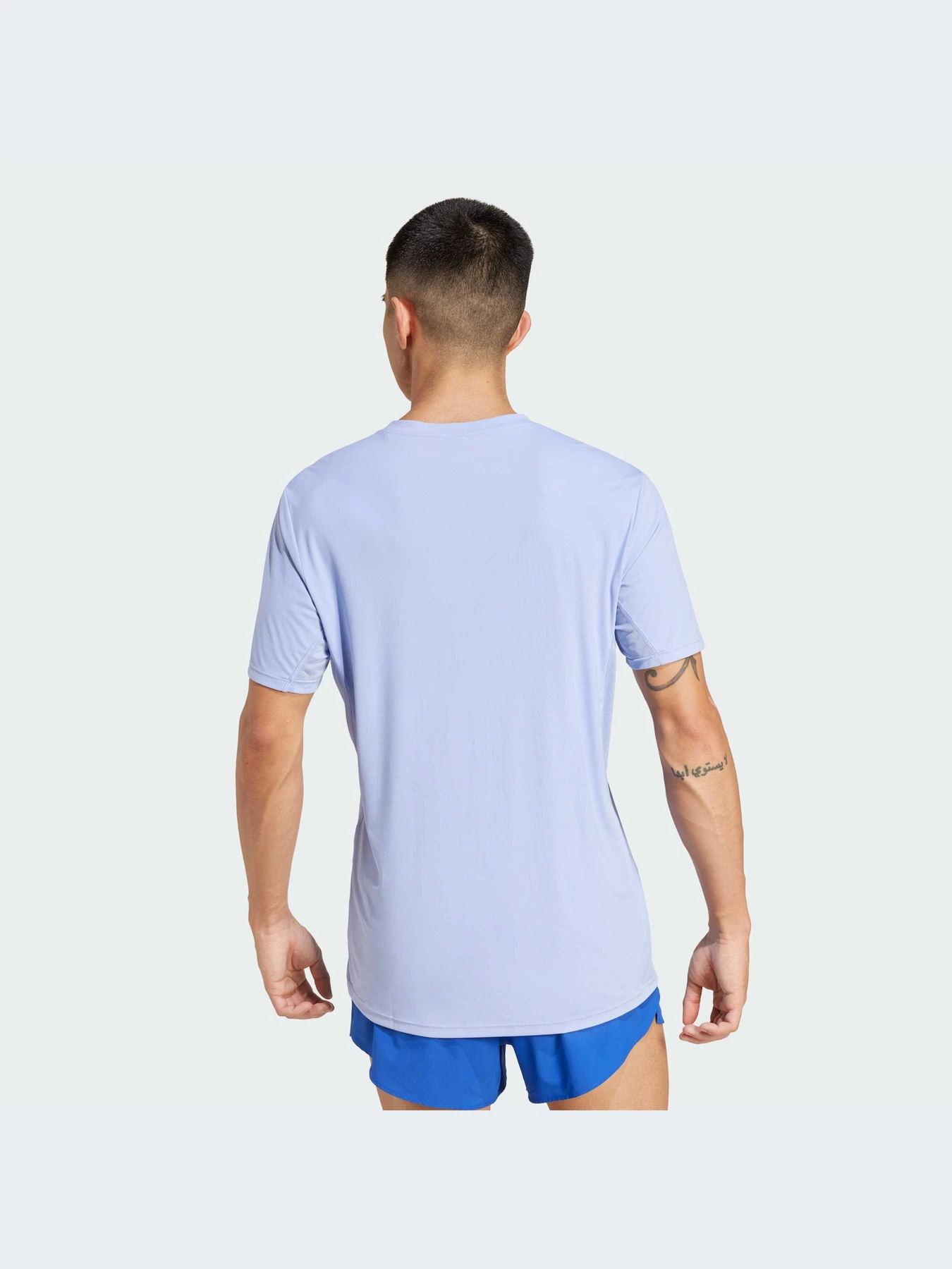 Футболки и поло Adidas модель IX2842-KZ Футболки и поло Adidas модель IX2842-KZ Фото