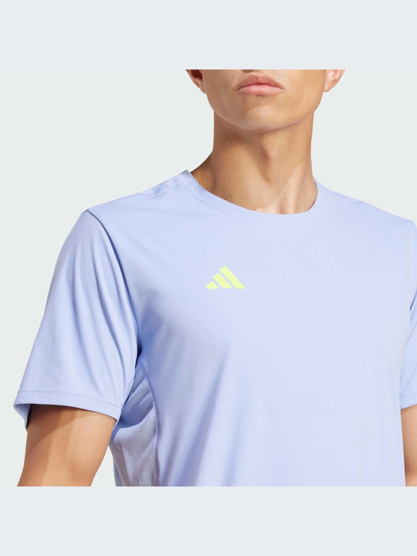 Футболки и поло Adidas модель IX2842-KZ Футболки и поло Adidas модель IX2842-KZ Фото