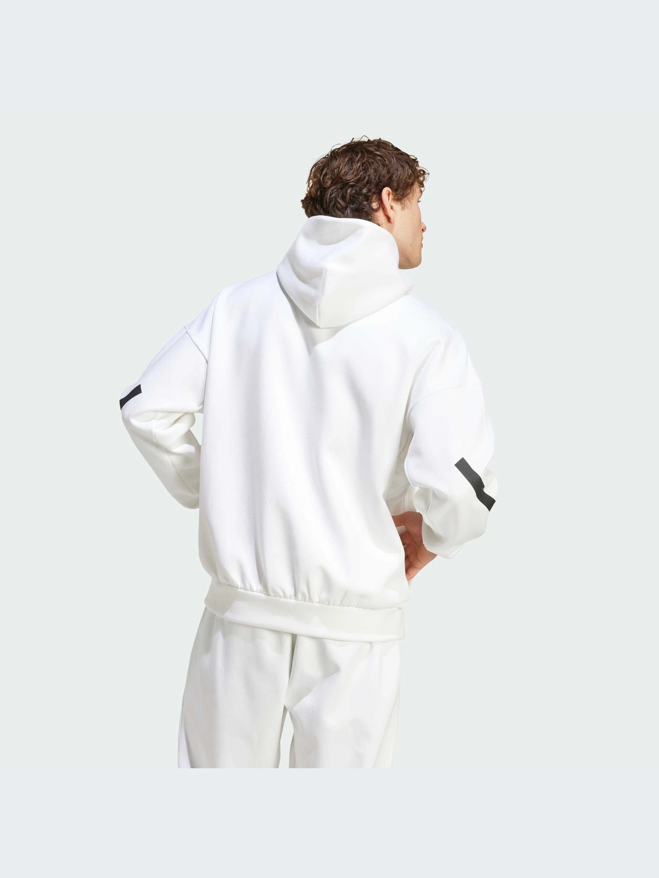 Худи и свитшоты Adidas ZNE модель JF2454-KZ Худи и свитшоты Adidas ZNE модель JF2454-KZ Фото