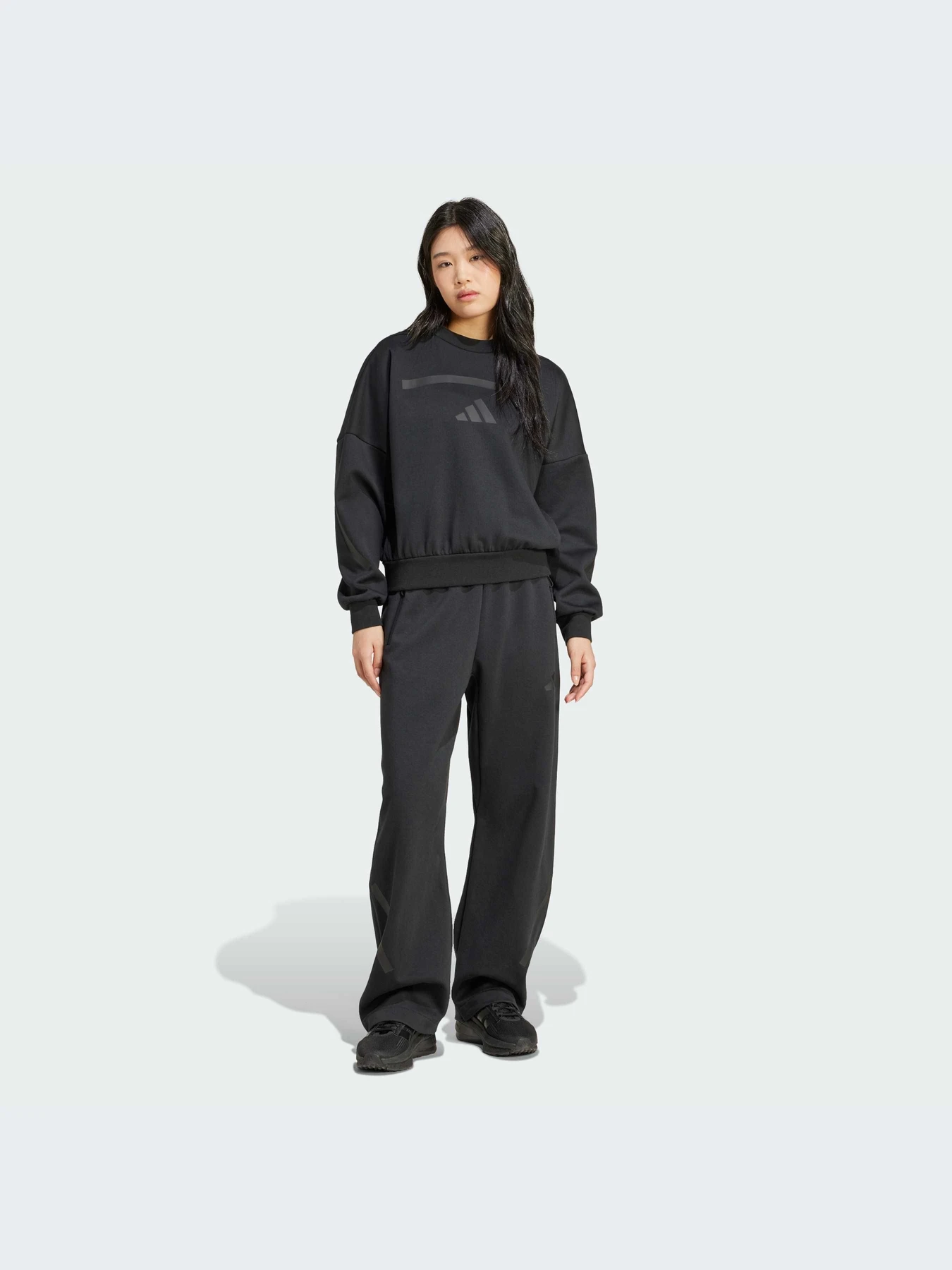 Худи и свитшоты Adidas ZNE модель JE7855-KZ Худи и свитшоты Adidas ZNE модель JE7855-KZ Фото
