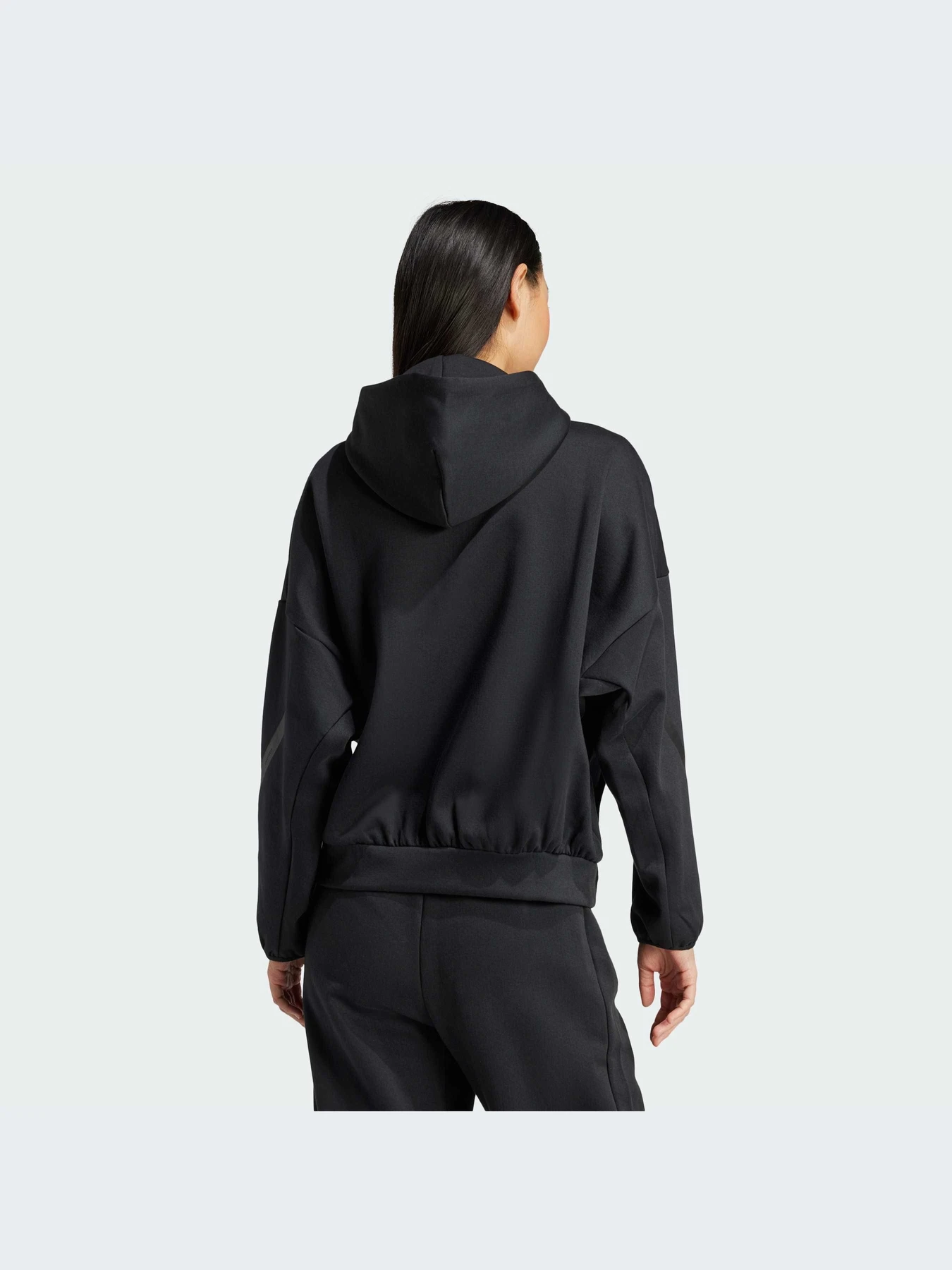 Худи и свитшоты Adidas ZNE модель JE7860-KZ Худи и свитшоты Adidas ZNE модель JE7860-KZ Фото