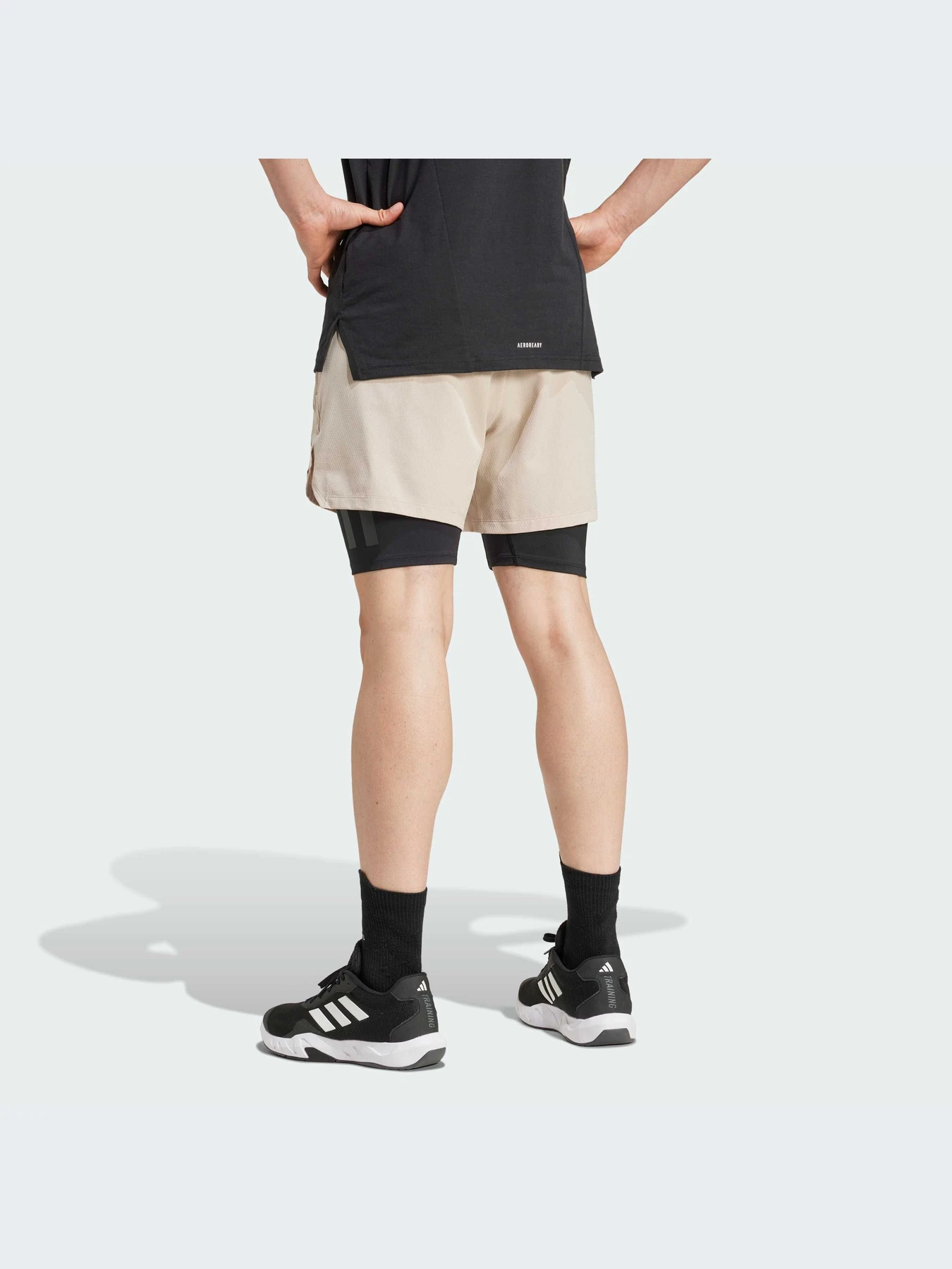Шорты Adidas модель IX9097-KZ Шорты Adidas модель IX9097-KZ Фото