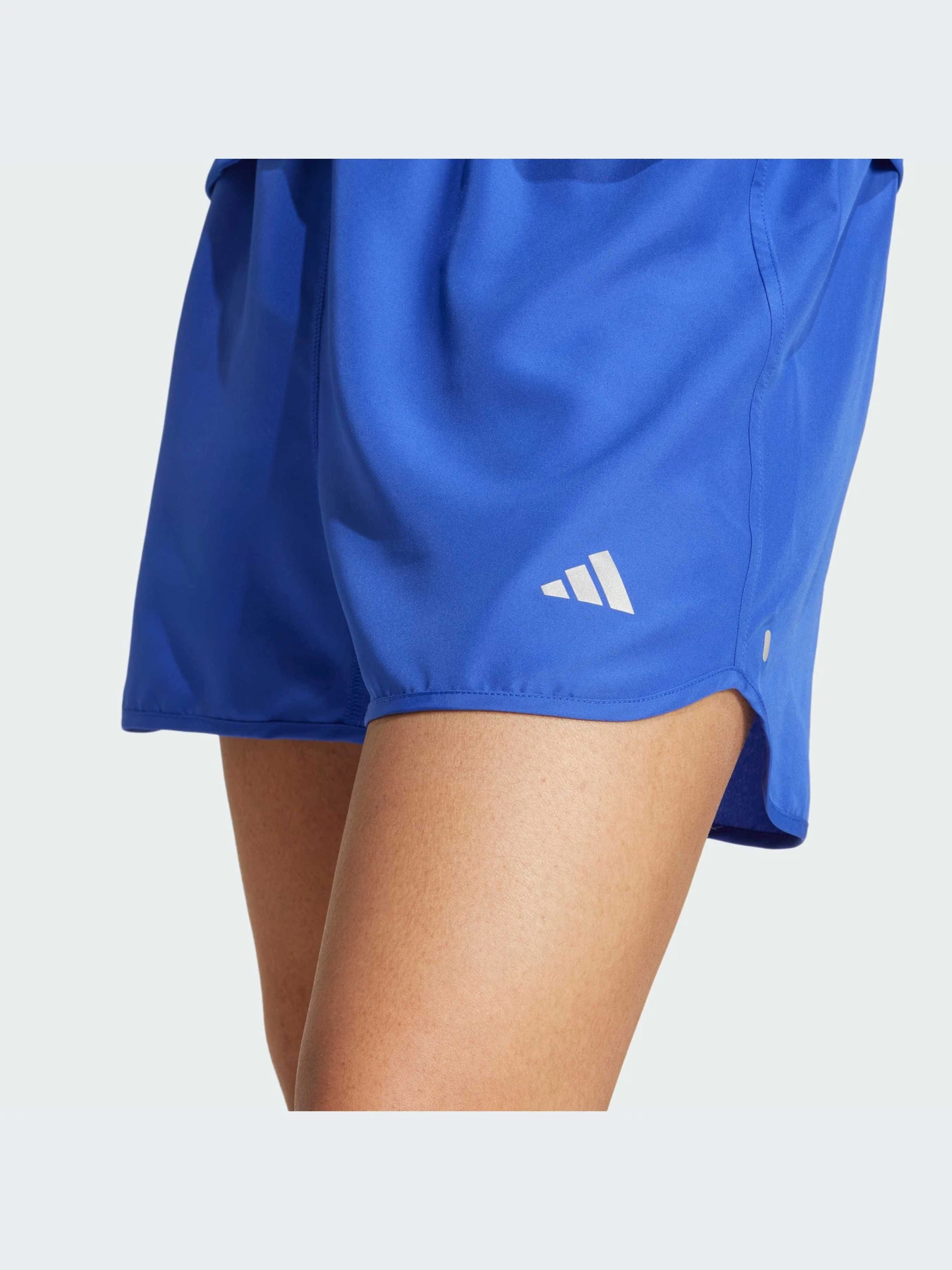 Шорты Adidas модель IW8456-KZ Шорты Adidas модель IW8456-KZ Фото