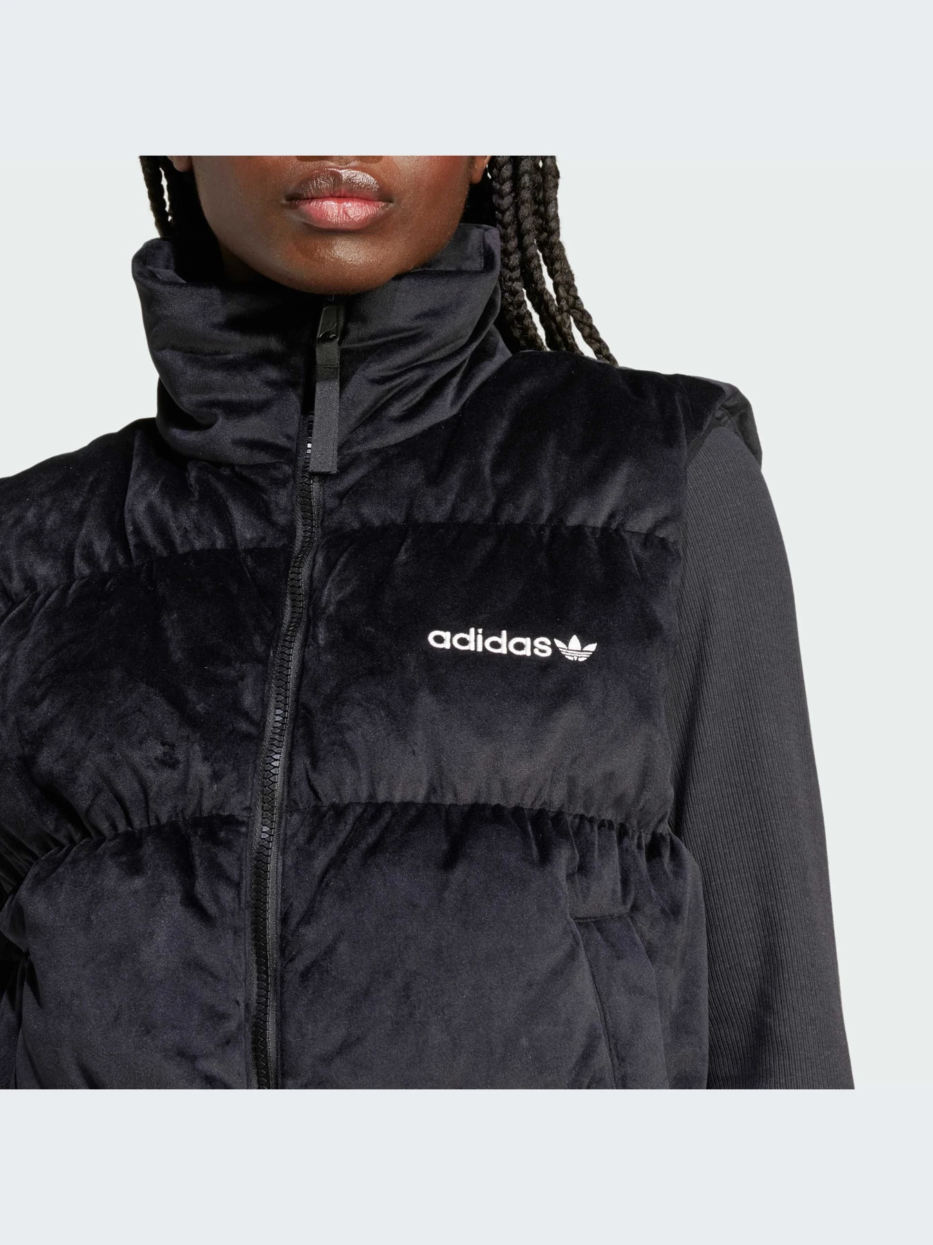 Куртки и дубленки Adidas модель JE7217-KZ Куртки и дубленки Adidas модель JE7217-KZ Фото