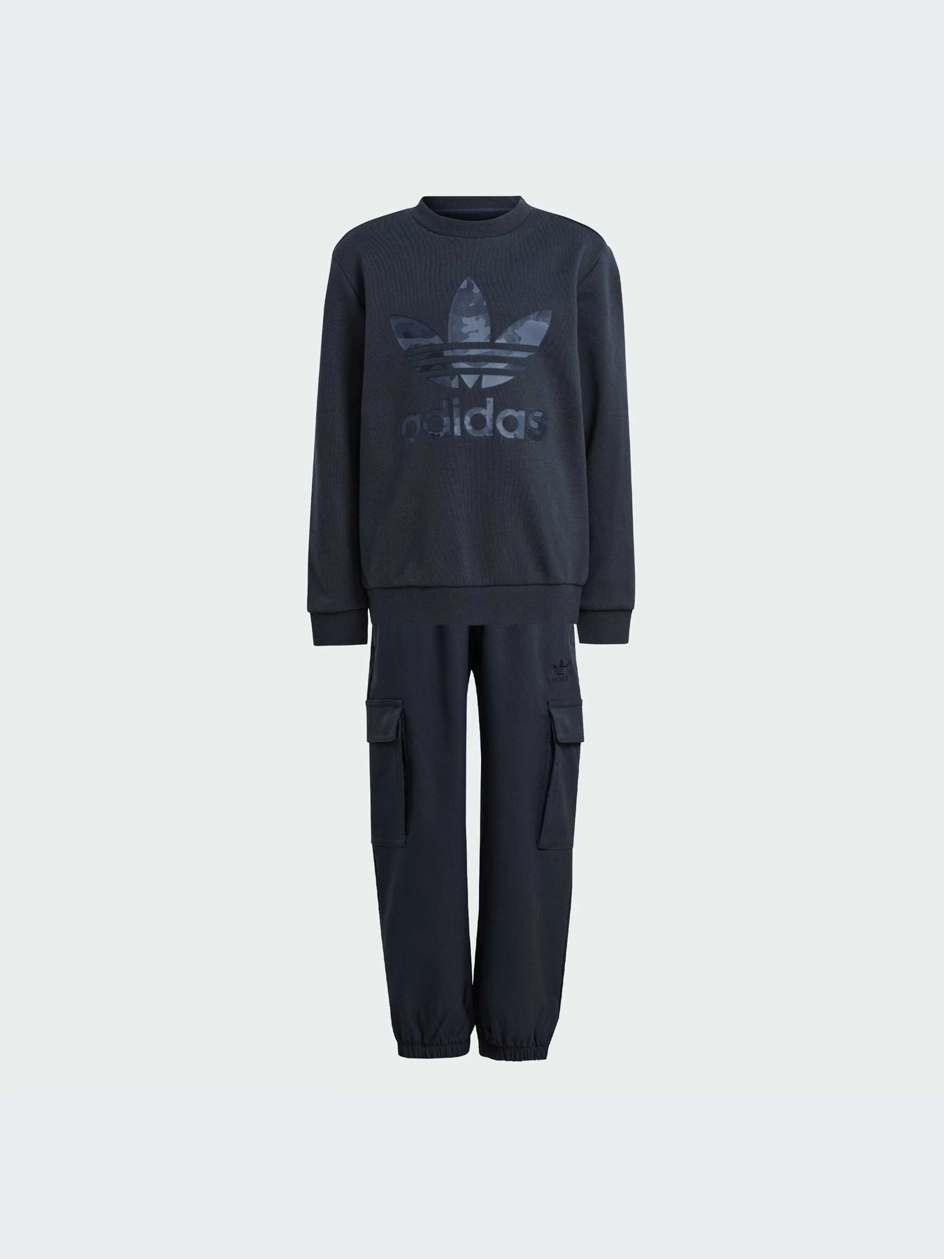Костюмы Adidas модель IY1754-KZ Костюмы Adidas модель IY1754-KZ Фото