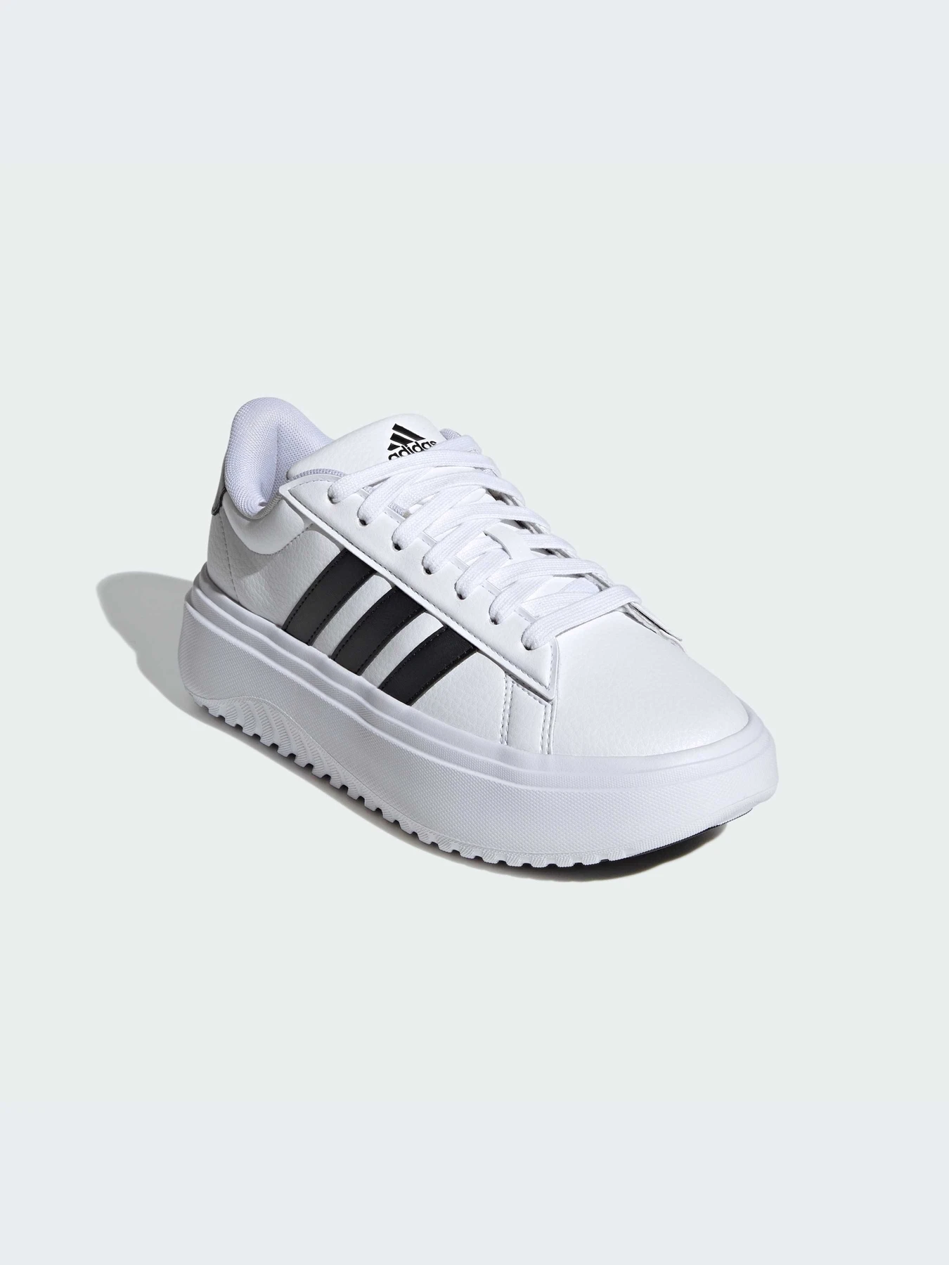 Кроссовки Adidas модель IE1092-KZ Кроссовки Adidas модель IE1092-KZ Фото