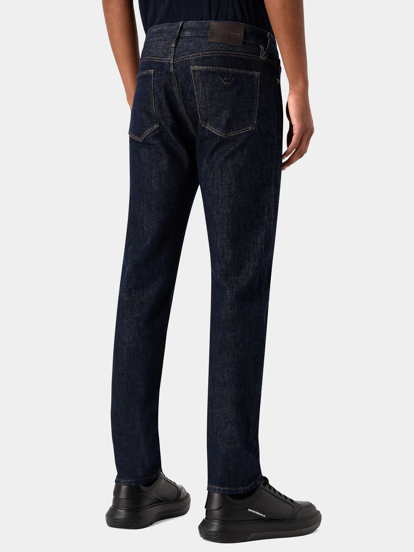 Джинсы Emporio Armani модель 8N1J75-1DQJZ-0941 Джинсы Emporio Armani модель 8N1J75-1DQJZ-0941 Фото
