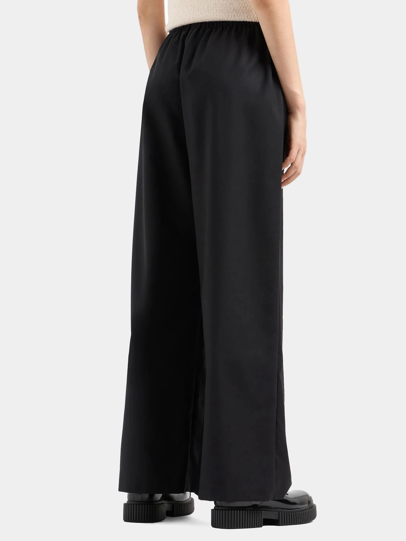 Брюки Armani Exchange модель 6DYP14-YN4XZ-1200 Брюки Armani Exchange модель 6DYP14-YN4XZ-1200 Фото