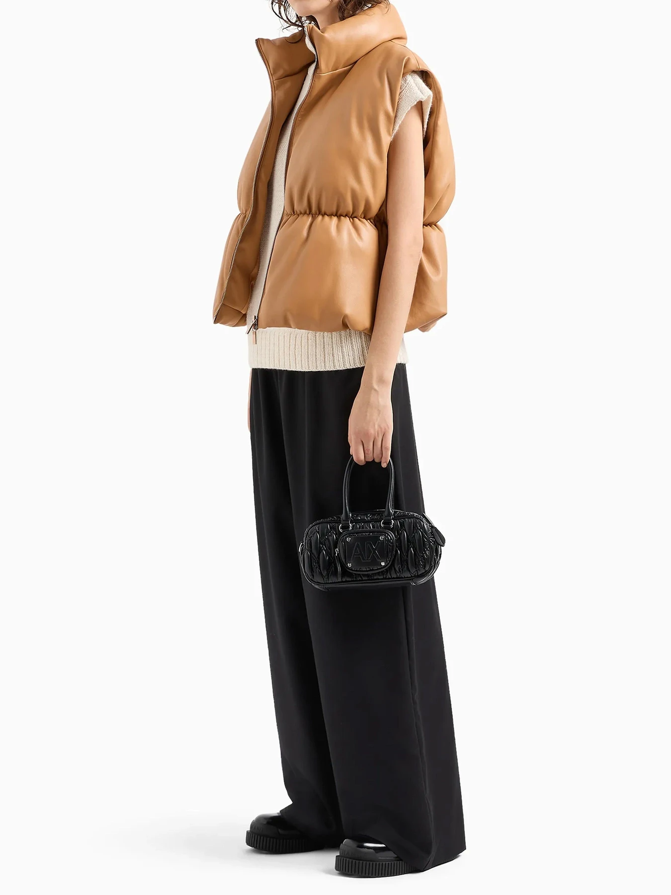 Брюки Armani Exchange модель 6DYP14-YN4XZ-1200 Брюки Armani Exchange модель 6DYP14-YN4XZ-1200 Фото