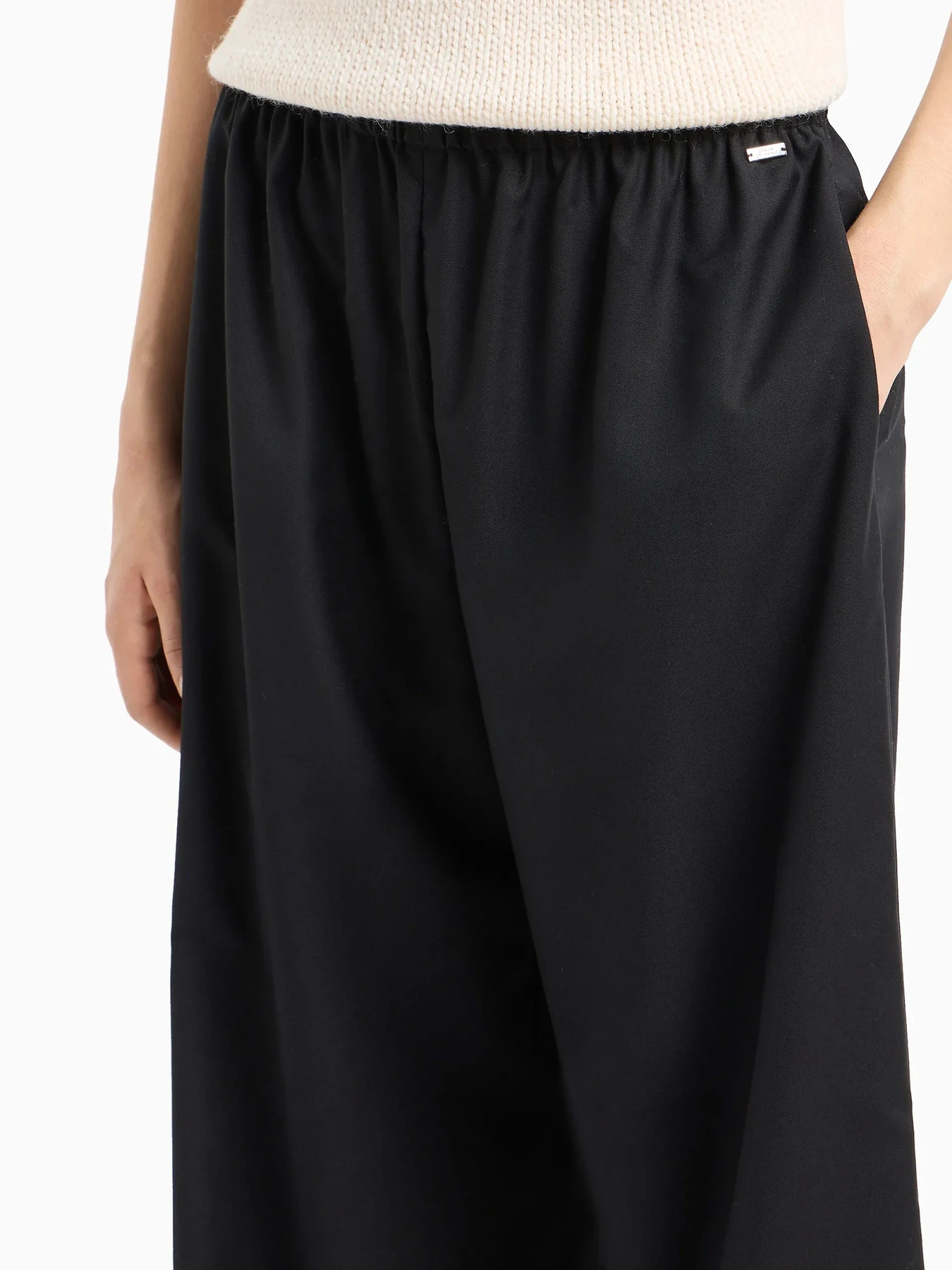 Брюки Armani Exchange модель 6DYP14-YN4XZ-1200 Брюки Armani Exchange модель 6DYP14-YN4XZ-1200 Фото
