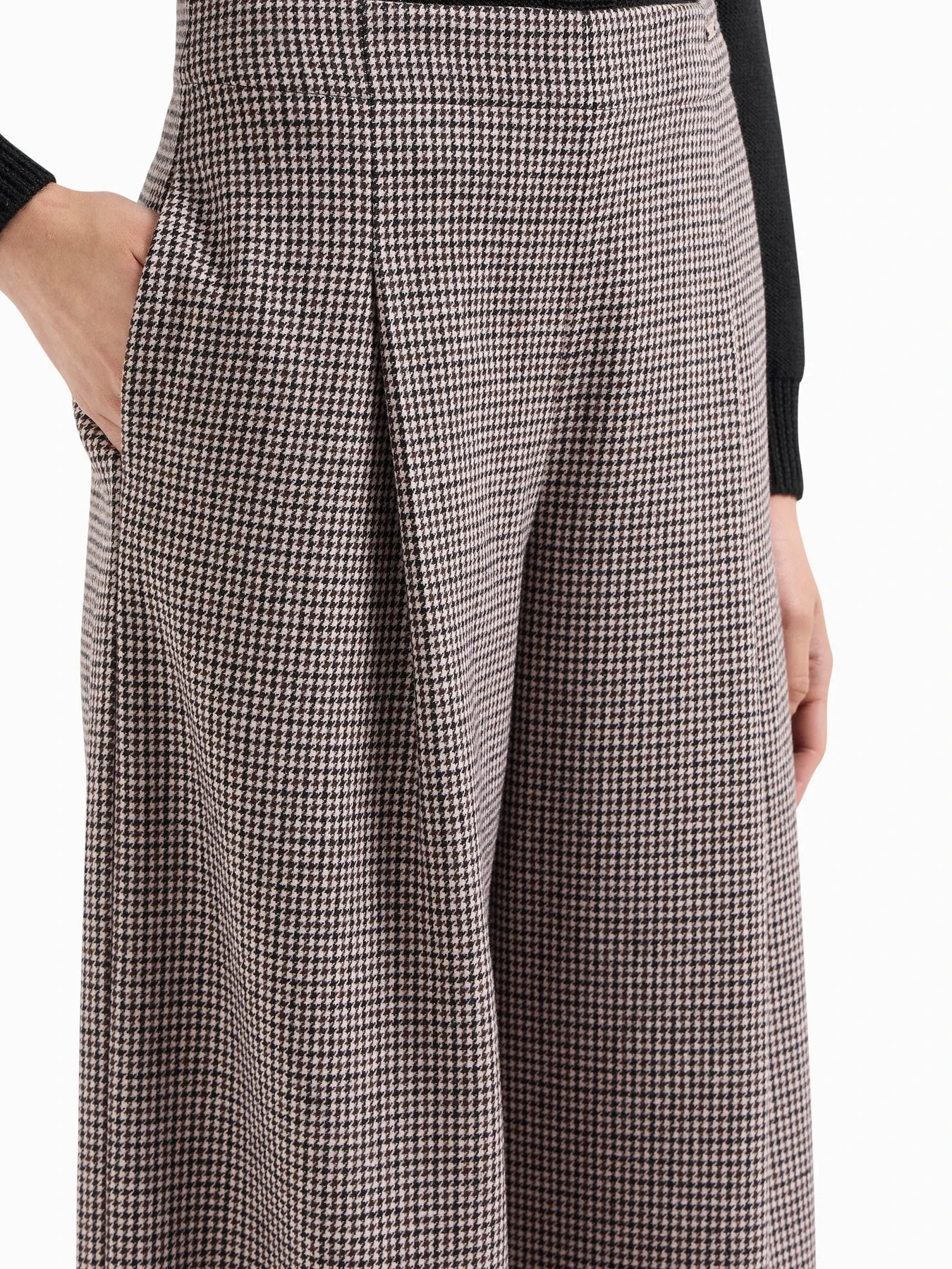 Брюки Armani Exchange модель 6DYP18-YN1XZ-24AT Брюки Armani Exchange модель 6DYP18-YN1XZ-24AT Фото