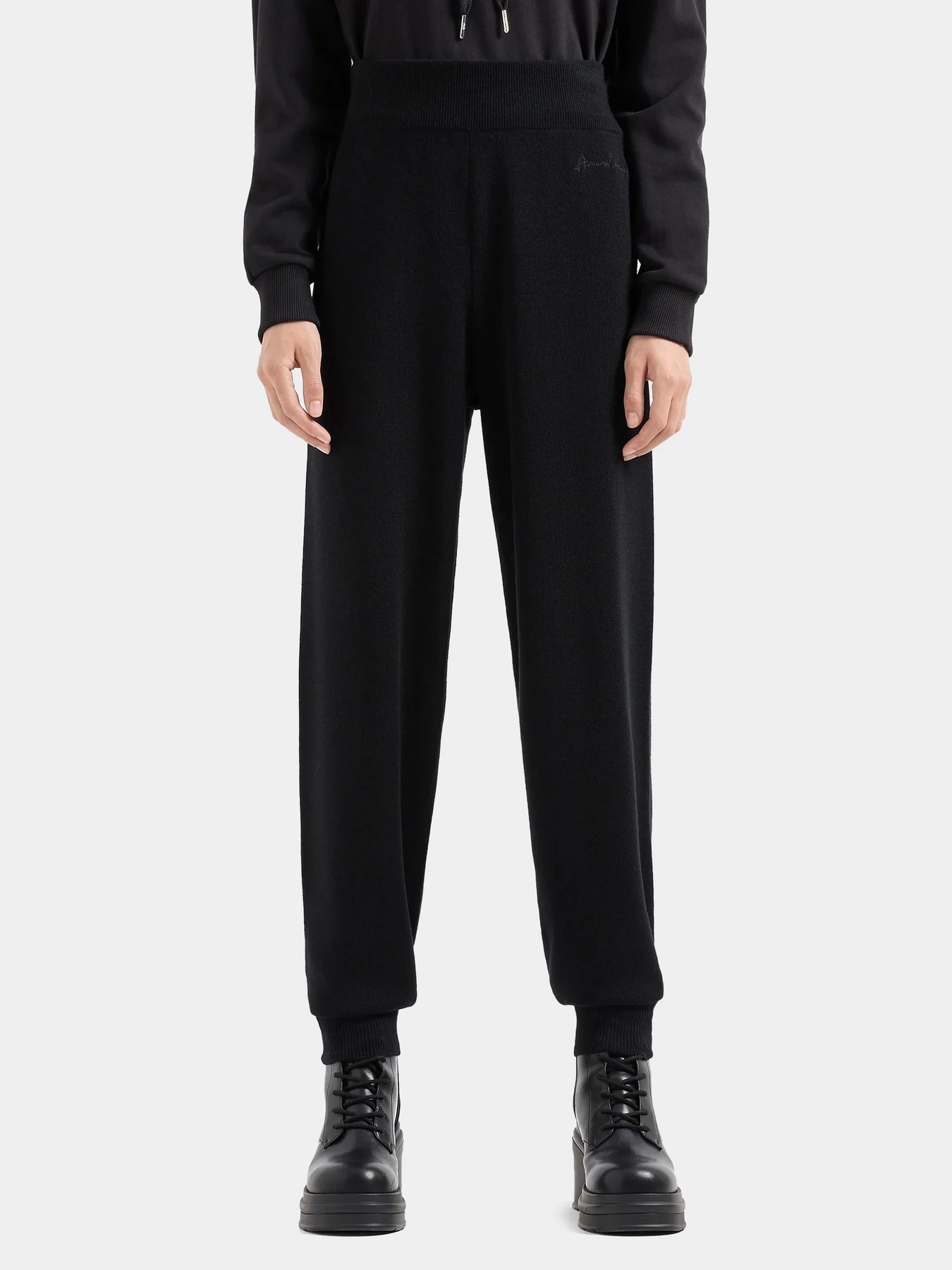 Брюки Armani Exchange модель 6DYP1J-YME3Z-1200 Брюки Armani Exchange модель 6DYP1J-YME3Z-1200 Фото