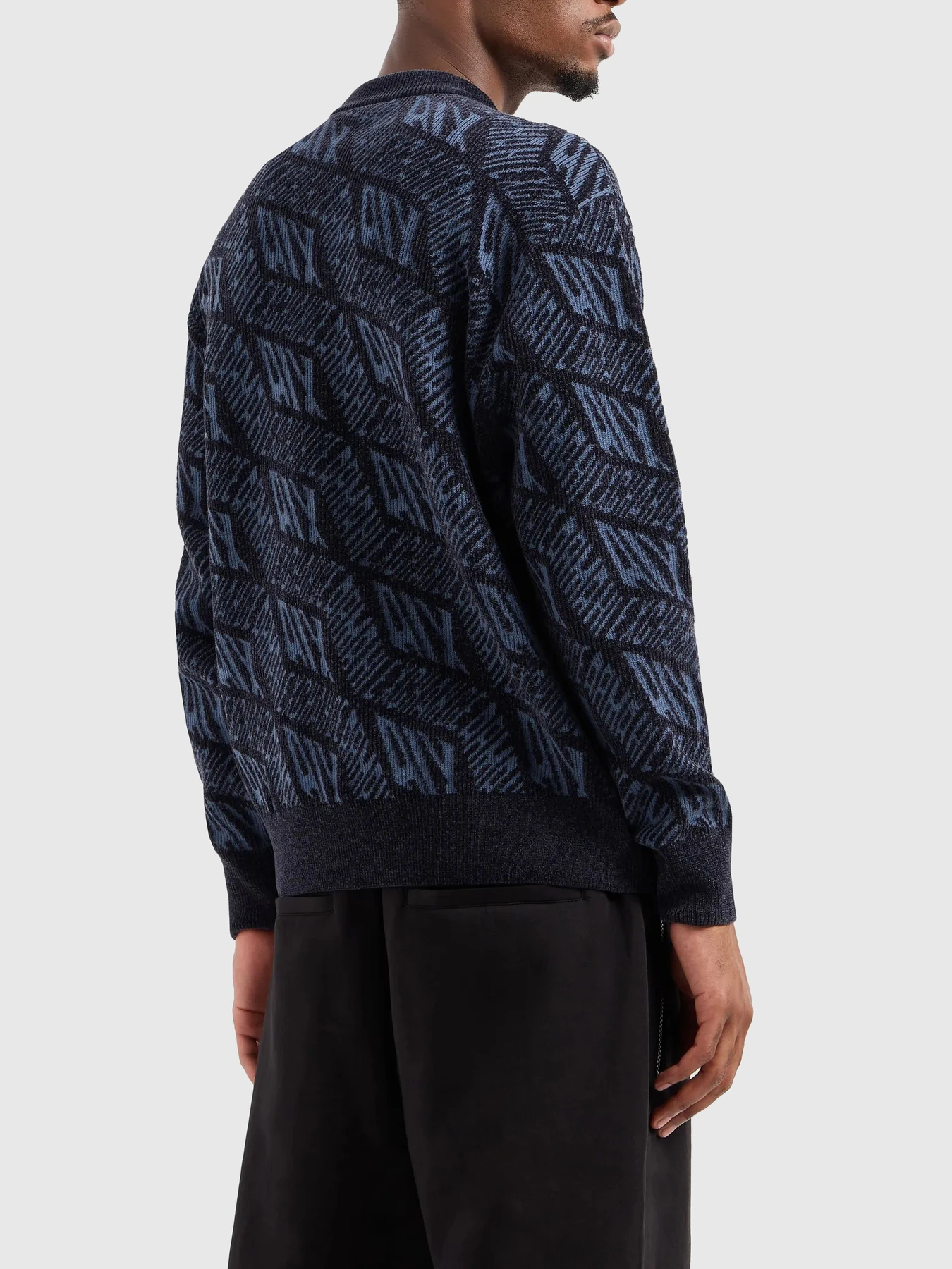 Худи и свитшоты Armani Exchange модель 6DZM1Q-ZM4LZ-25FW Худи и свитшоты Armani Exchange модель 6DZM1Q-ZM4LZ-25FW Фото