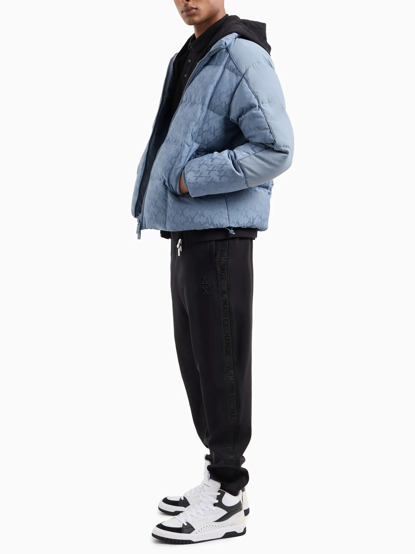 Брюки Armani Exchange модель 6DZPLC-ZJNNZ-1200 Брюки Armani Exchange модель 6DZPLC-ZJNNZ-1200 Фото