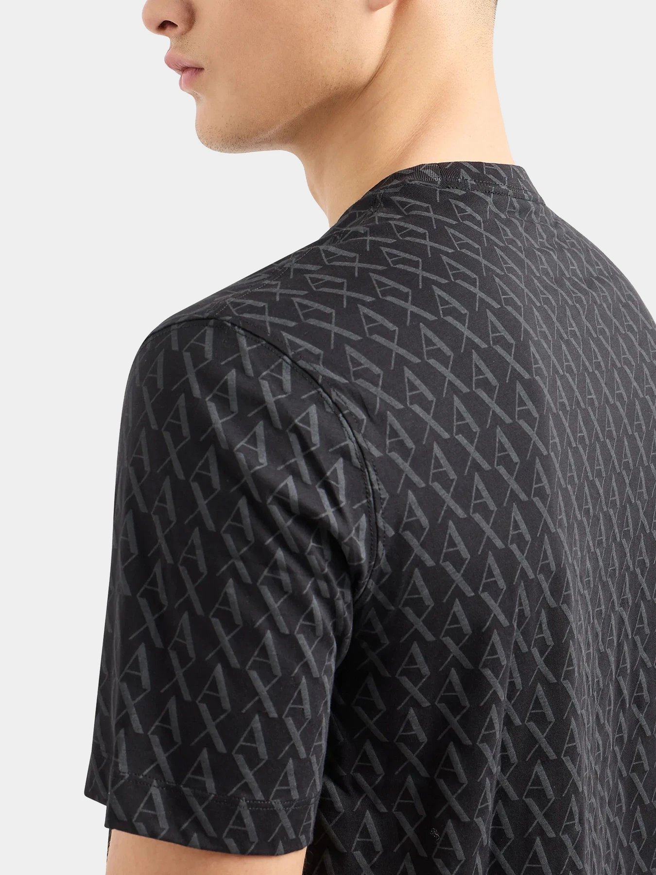 Футболки и поло Armani Exchange модель 8NZTCW-ZJH4Z-42AS Фото
