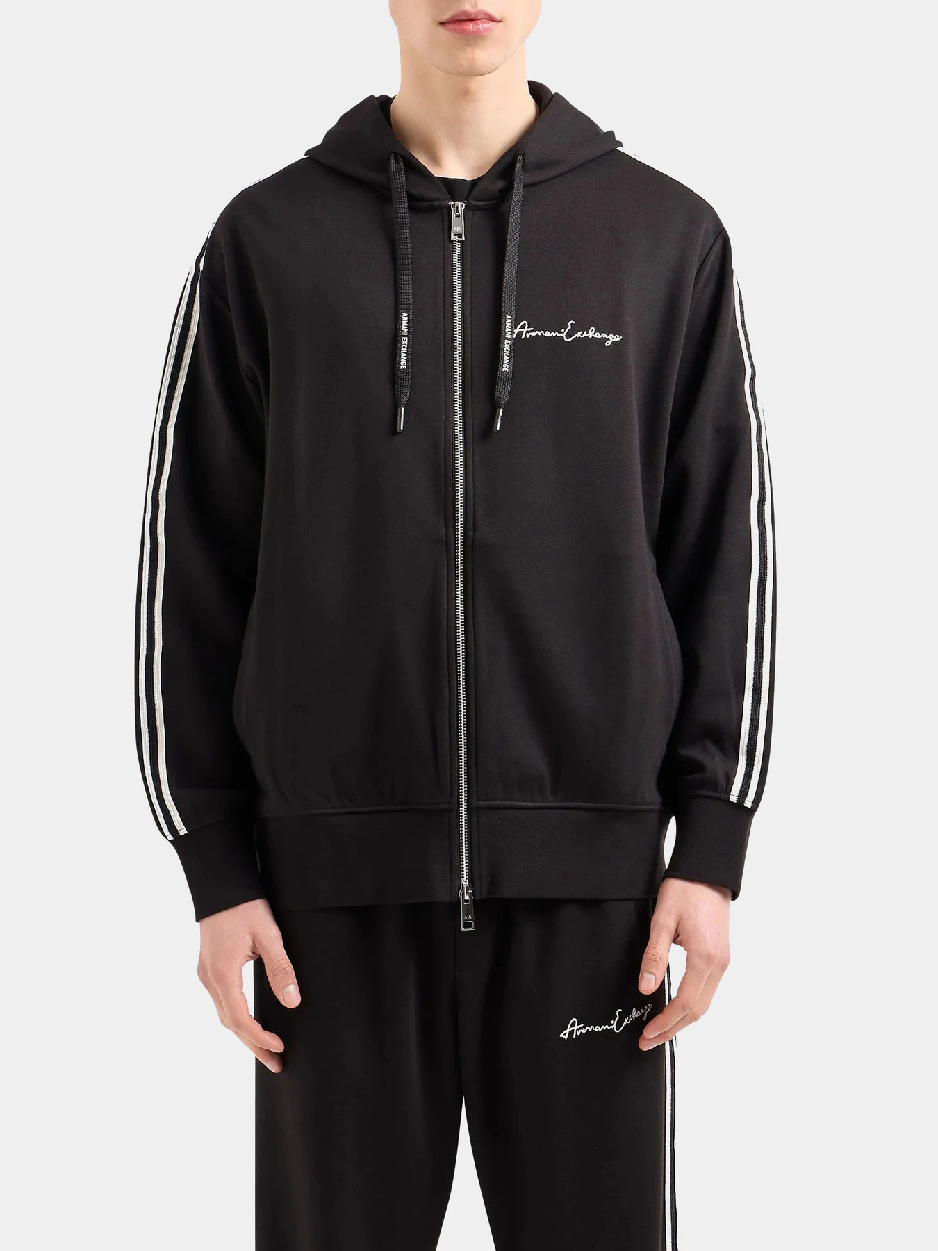 Худи и свитшоты Armani Exchange модель 8NZMSH-Z9N1Z-1200 Худи и свитшоты Armani Exchange модель 8NZMSH-Z9N1Z-1200 Фото
