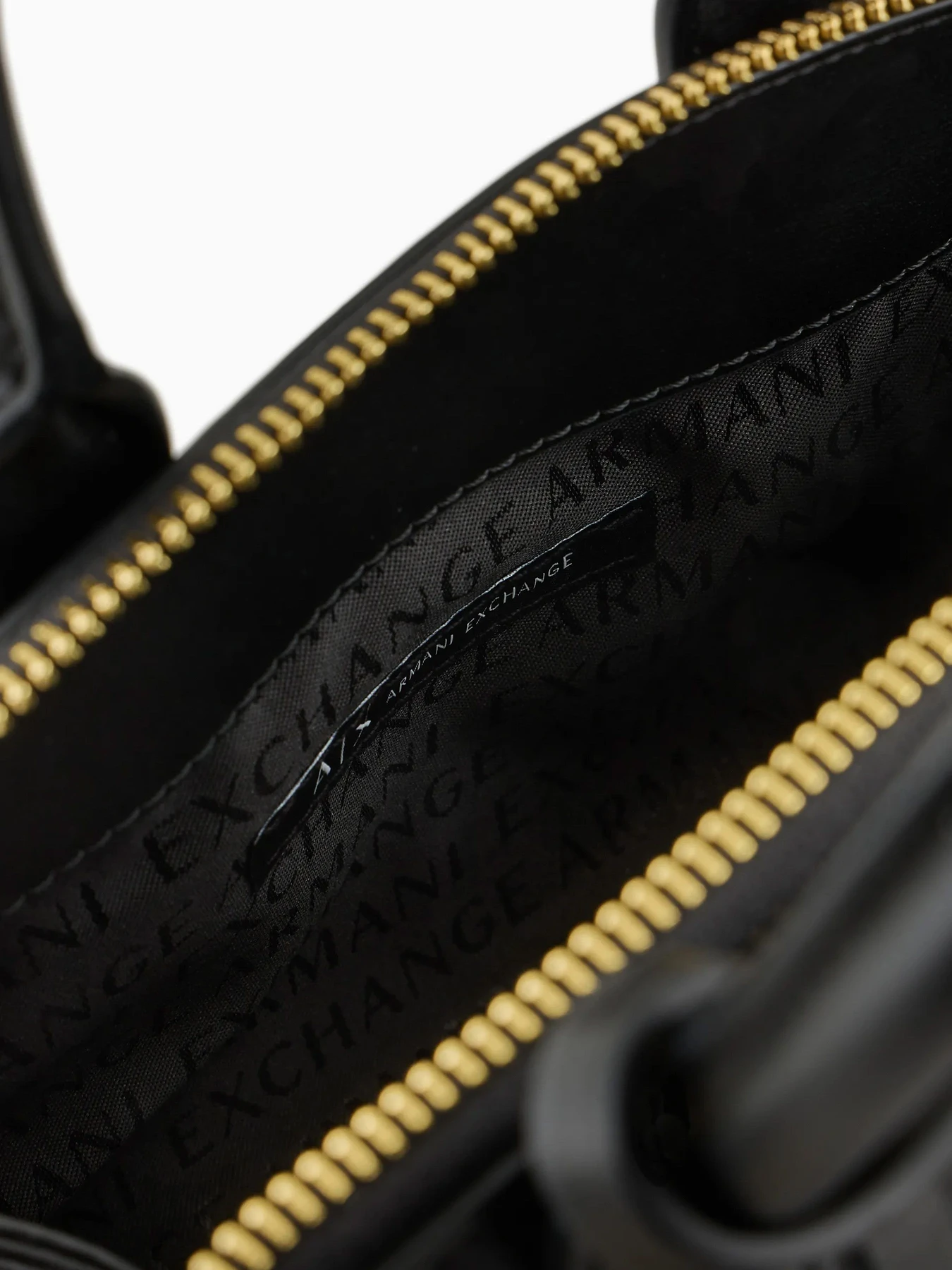 Сумки Armani Exchange модель 949163-4F779-00020 Фото