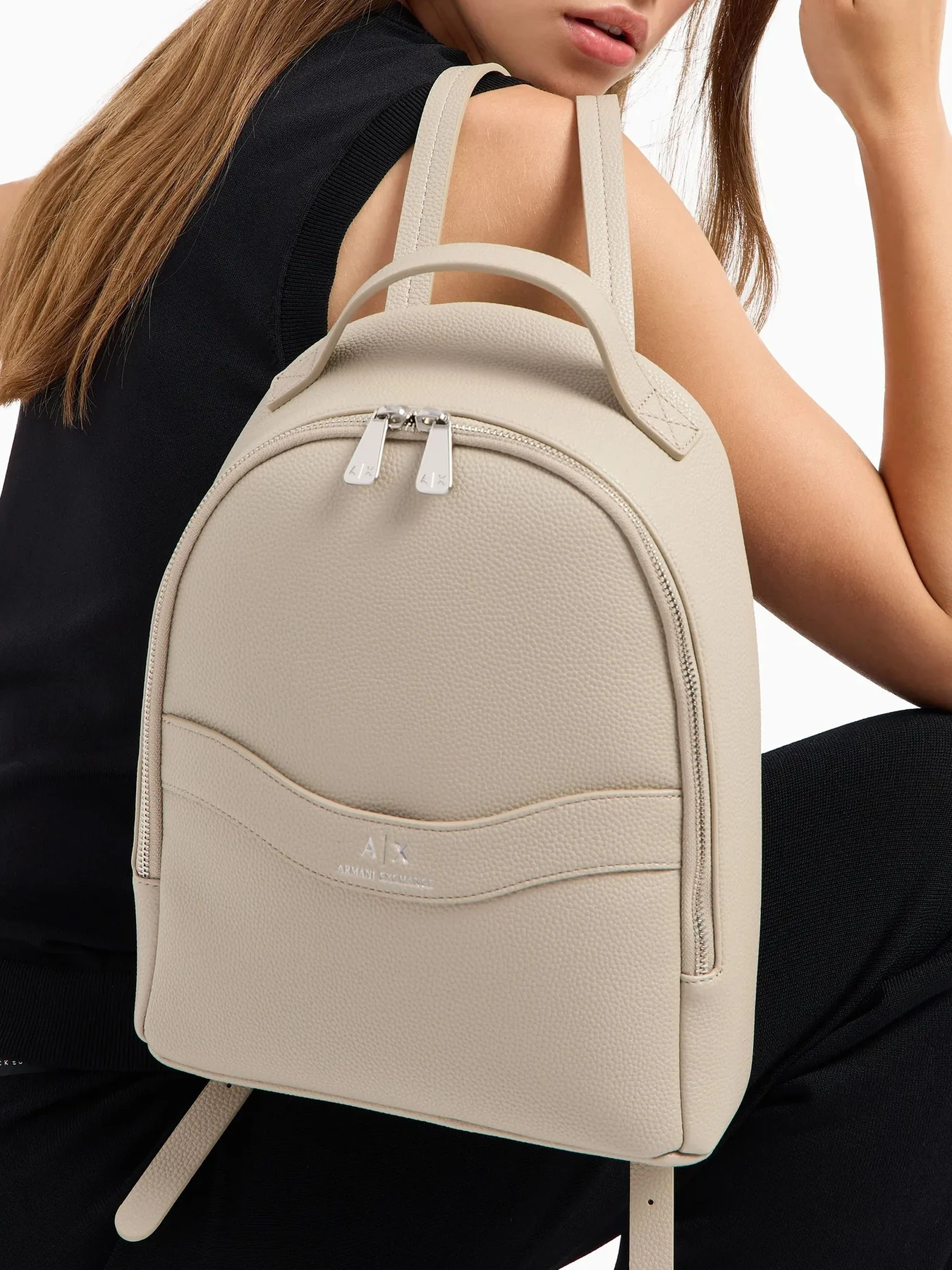Рюкзаки Armani Exchange модель 949197-CC783-14349 Рюкзаки Armani Exchange модель 949197-CC783-14349 Фото