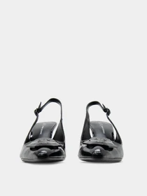 Туфли и лоферы Armani Exchange модель XDE016-XV884-00002 Фото