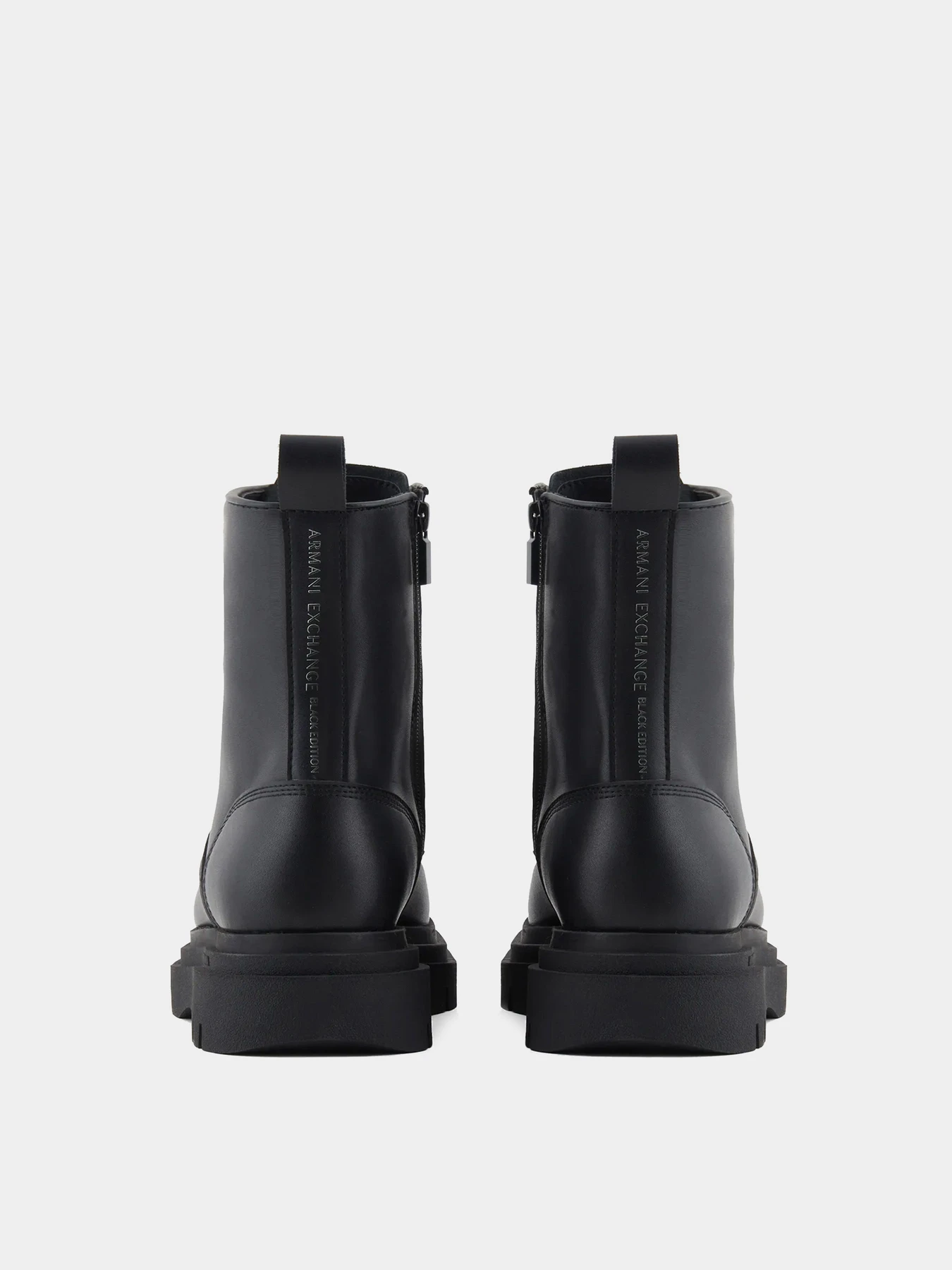 Ботинки и сапоги Armani Exchange модель XUM018-XV874-00002 Фото