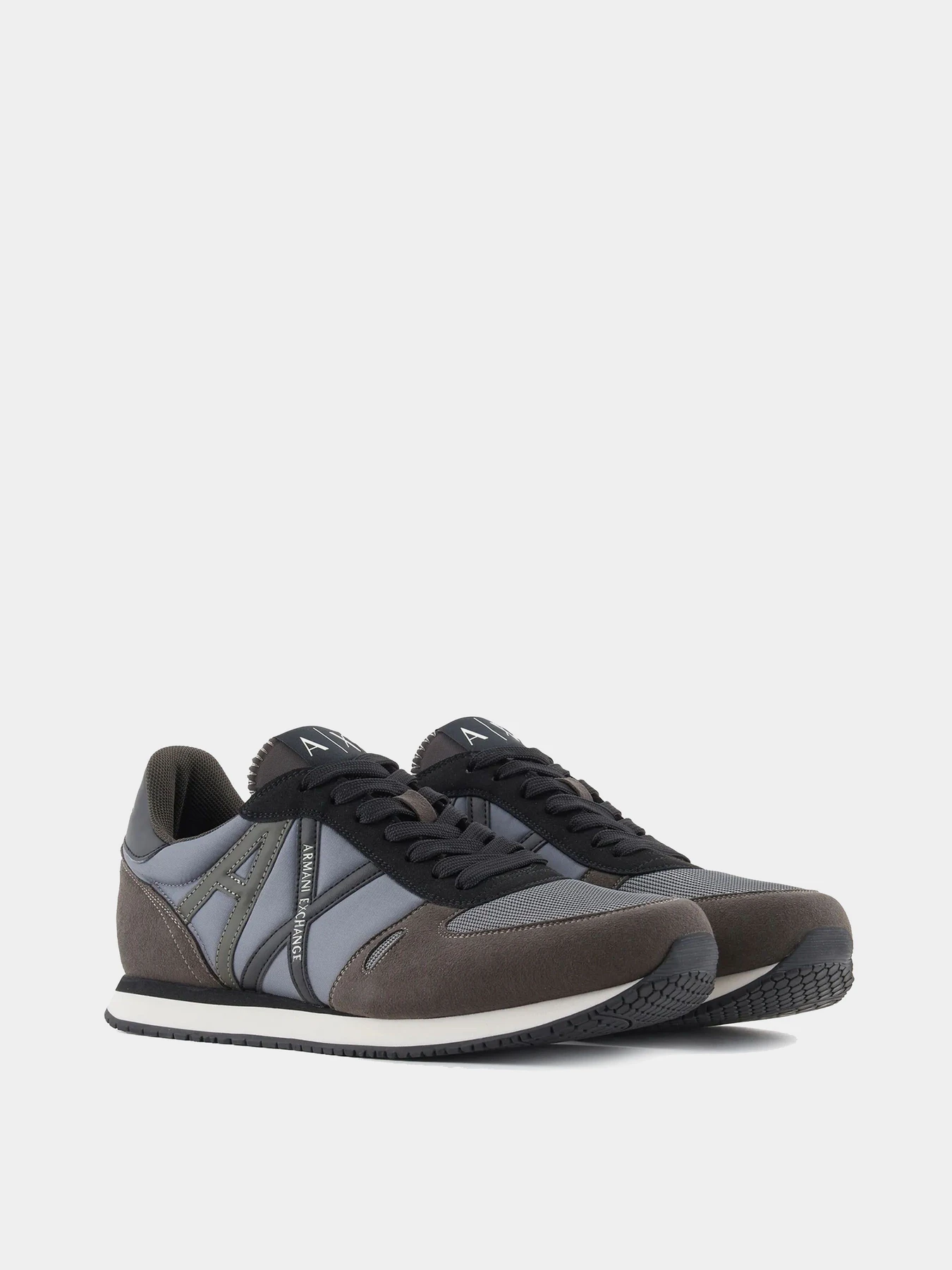 Кроссовки Armani Exchange модель XUX017-XCC68-U206 Кроссовки Armani Exchange модель XUX017-XCC68-U206 Фото
