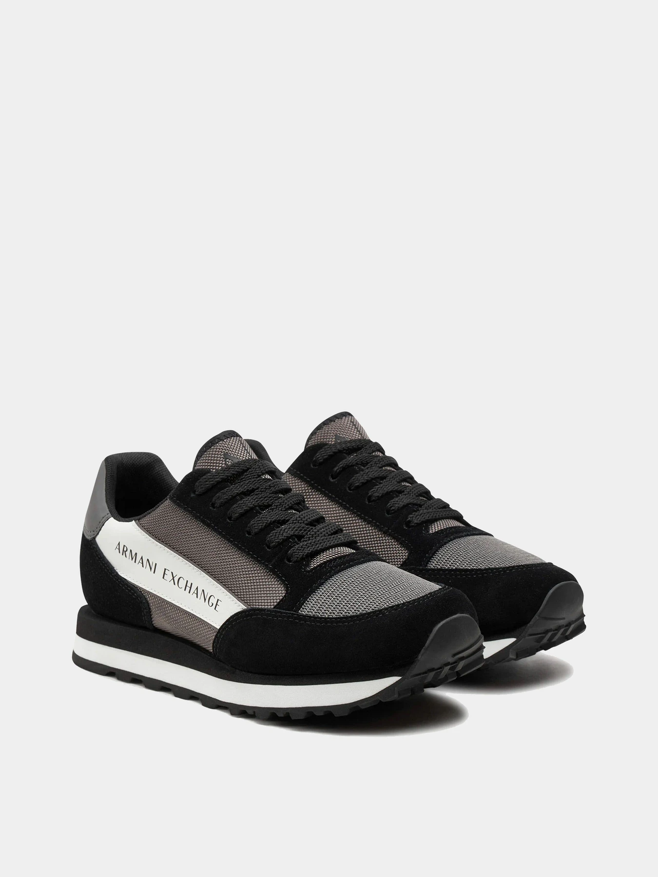 Кроссовки Armani Exchange модель XUX083-XV263-K584 Кроссовки Armani Exchange модель XUX083-XV263-K584 Фото