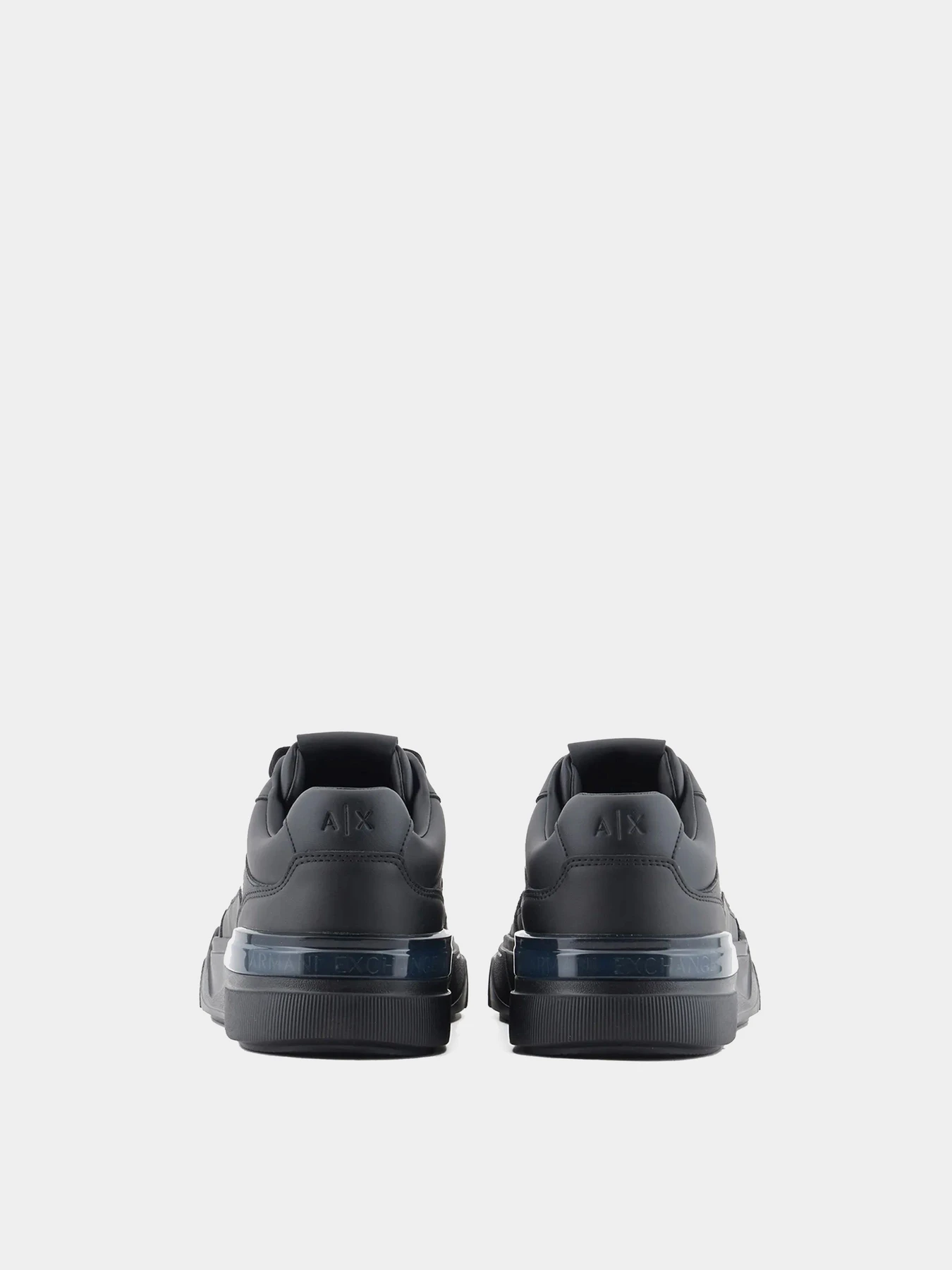 Кроссовки Armani Exchange модель XUX219-XV857-00002 Кроссовки Armani Exchange модель XUX219-XV857-00002 Фото