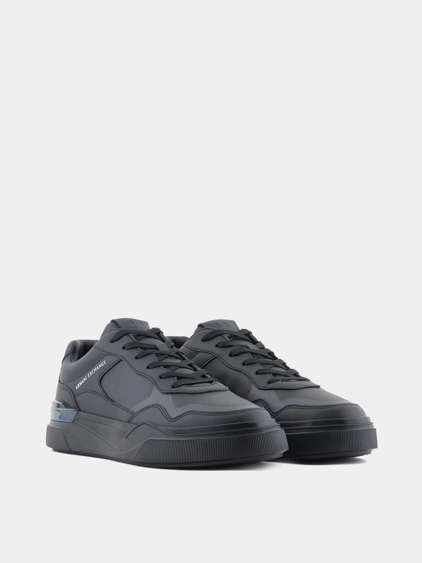 Кроссовки Armani Exchange модель XUX219-XV857-00002 Кроссовки Armani Exchange модель XUX219-XV857-00002 Фото