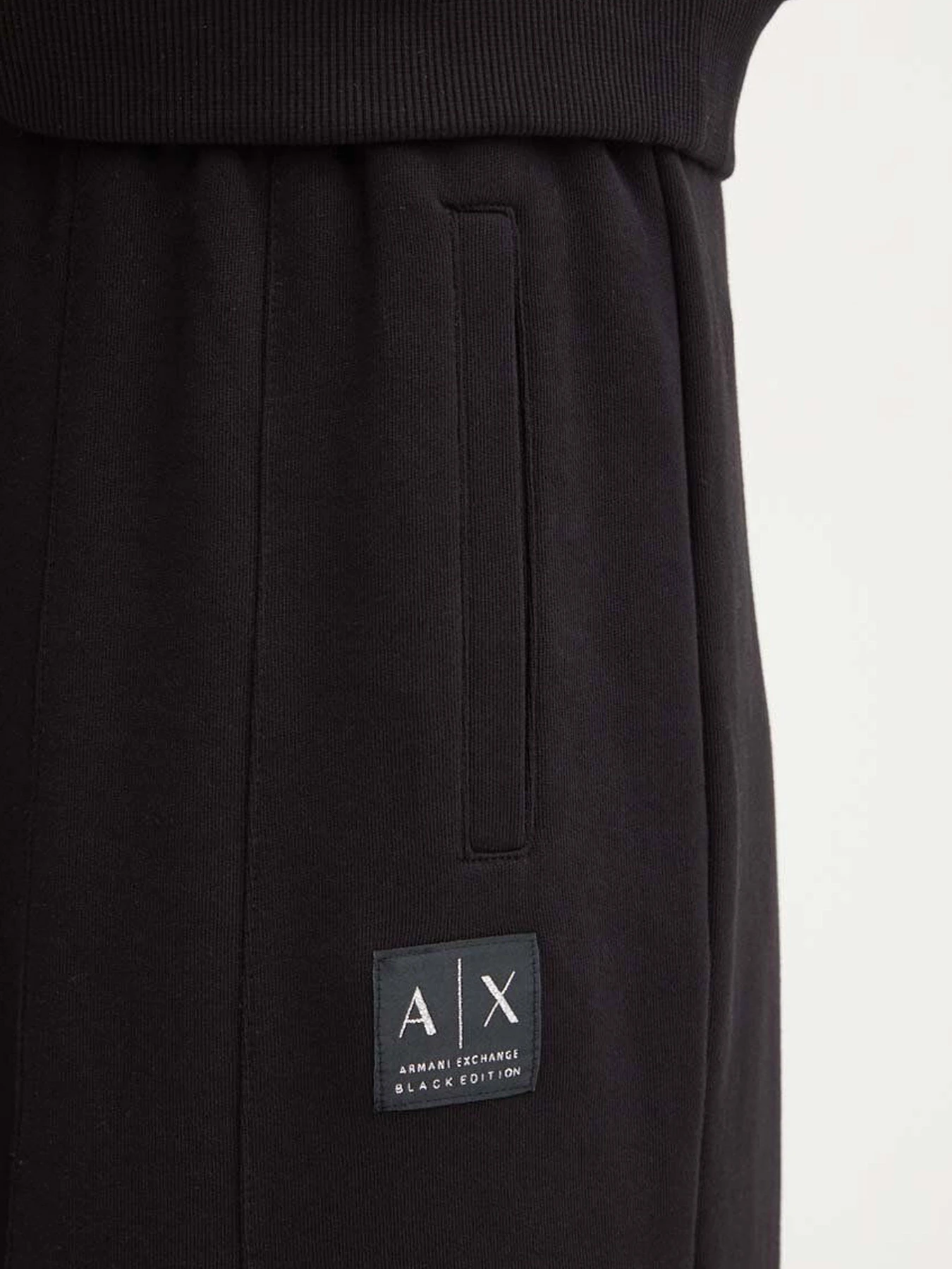Брюки Armani Exchange модель XW000075-AF10172-UC001 Брюки Armani Exchange модель XW000075-AF10172-UC001 Фото