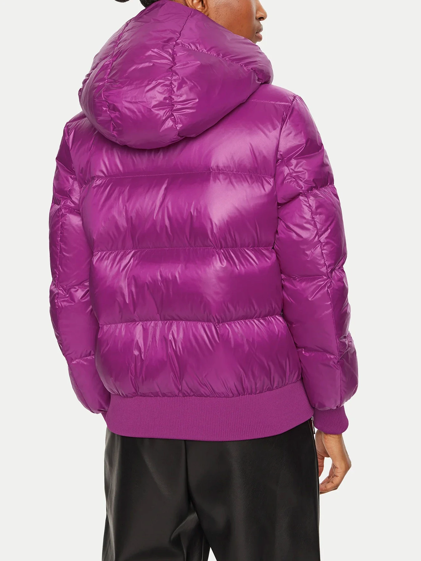 Куртки и дубленки Armani Exchange модель XW000228-AF10860-UA256 Куртки и дубленки Armani Exchange модель XW000228-AF10860-UA256 Фото