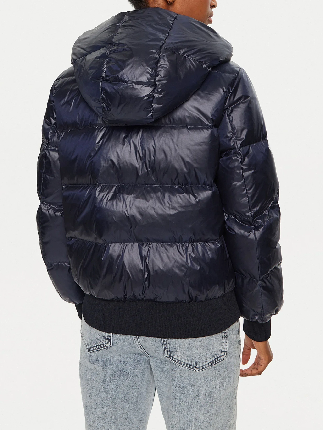 Куртки и дубленки Armani Exchange модель XW000228-AF10860-UB100 Куртки и дубленки Armani Exchange модель XW000228-AF10860-UB100 Фото