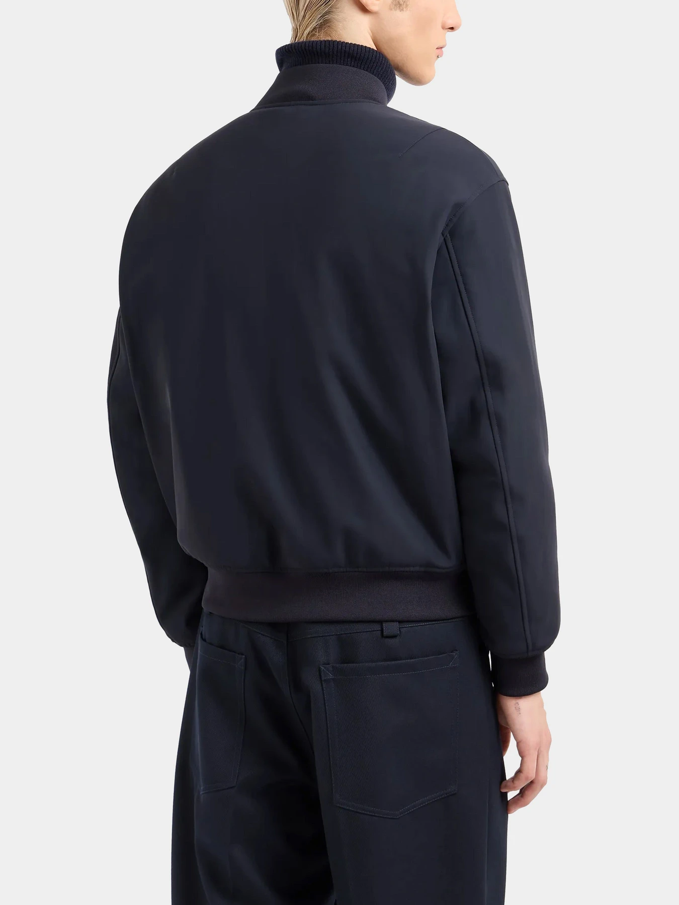 Куртки и дубленки Emporio Armani модель 6D1B67-1NUSZ-0920 Куртки и дубленки Emporio Armani модель 6D1B67-1NUSZ-0920 Фото
