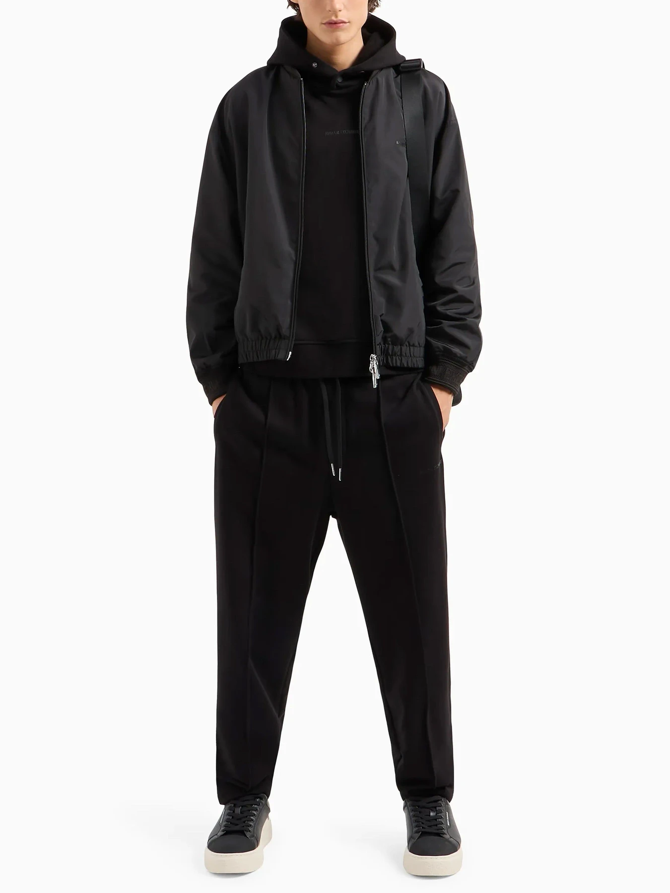 Куртки и дубленки Armani Exchange модель 6DZBL8-ZN5KZ-1200 Куртки и дубленки Armani Exchange модель 6DZBL8-ZN5KZ-1200 Фото