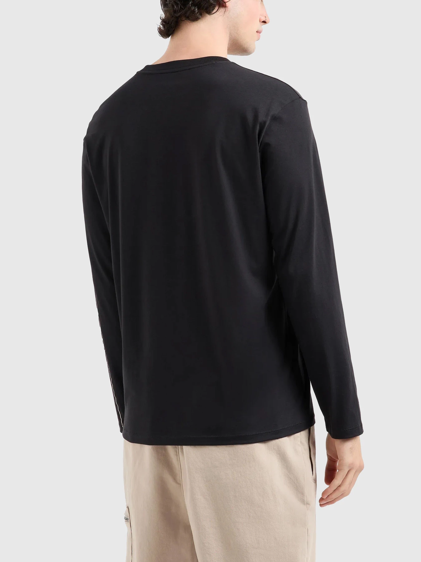 Худи и свитшоты Armani Exchange модель 6DZTH4-ZJA5Z-1200 Худи и свитшоты Armani Exchange модель 6DZTH4-ZJA5Z-1200 Фото
