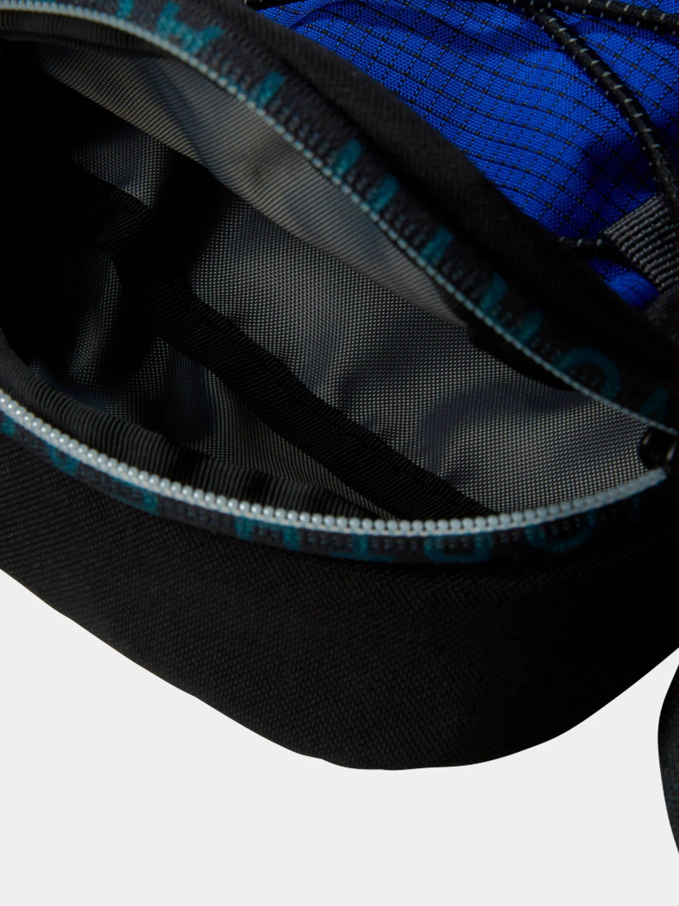 Сумки The North Face модель NF0A52UC0IT1 Сумки The North Face модель NF0A52UC0IT1 Фото