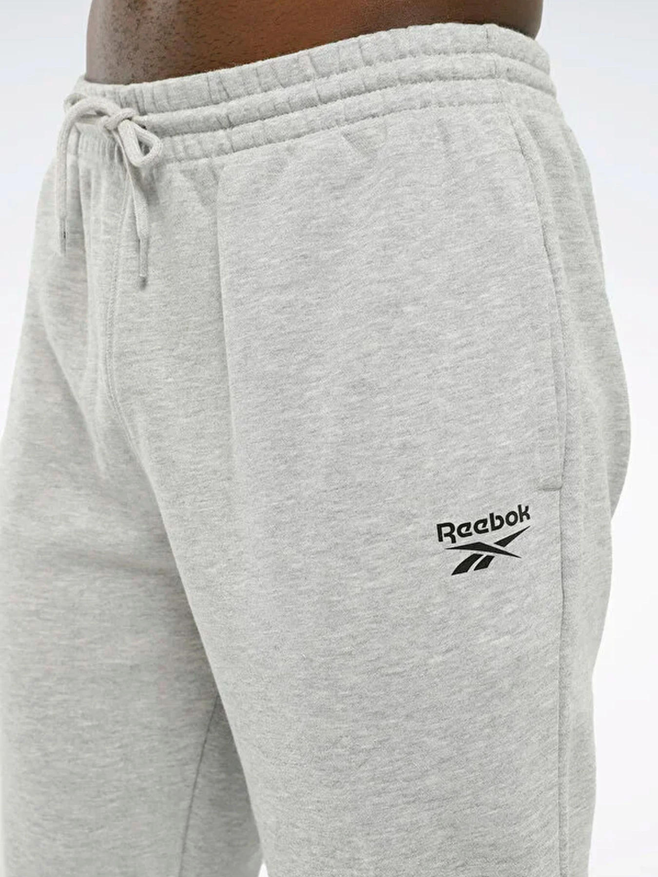 Брюки Reebok модель HZ8785 Брюки Reebok модель HZ8785 Фото
